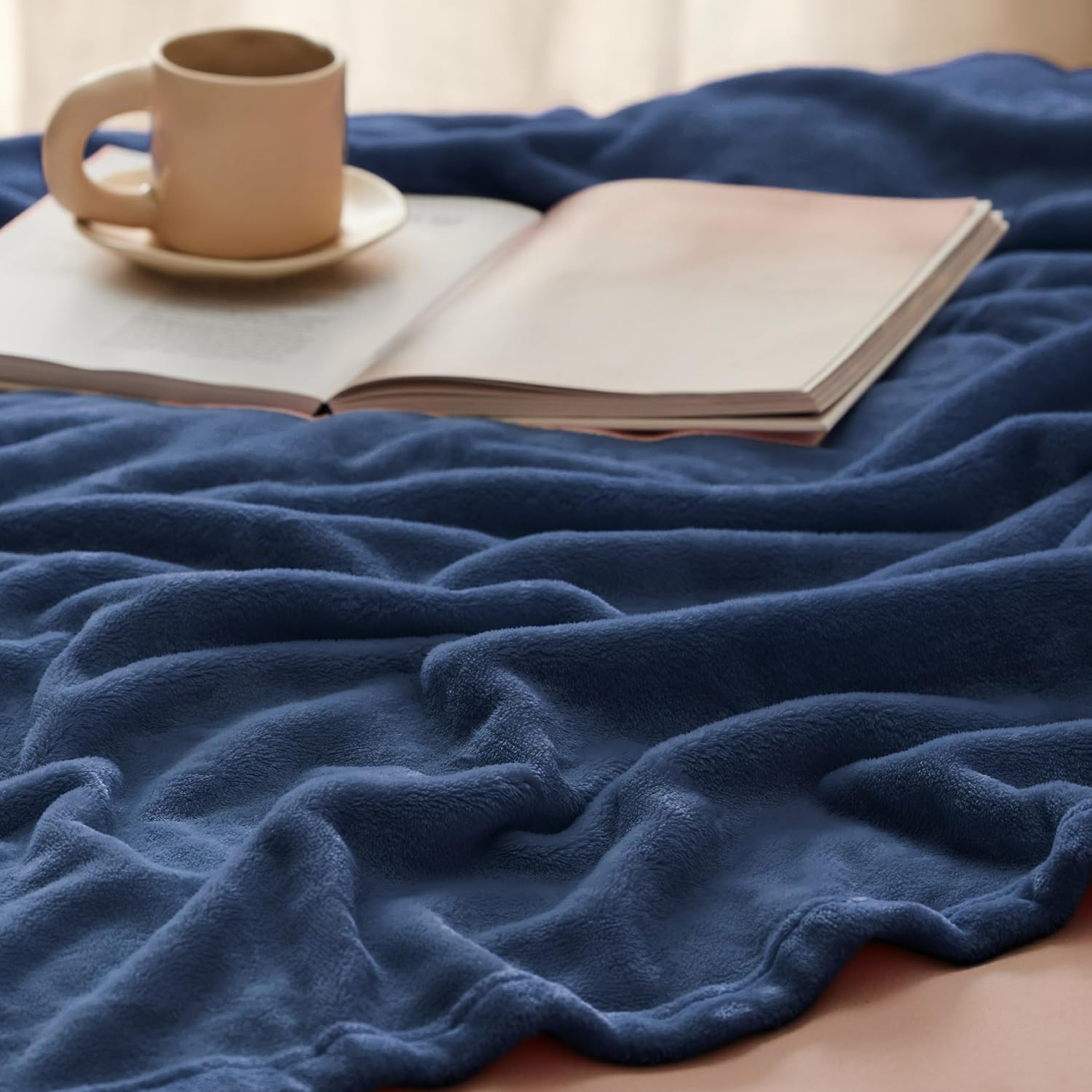 Thumbnail 4 de Bedsure Fleece Blanket for Bed – Soft Cosy Fluffy Throw Blanket, Mineral Blue, 220x240 cm