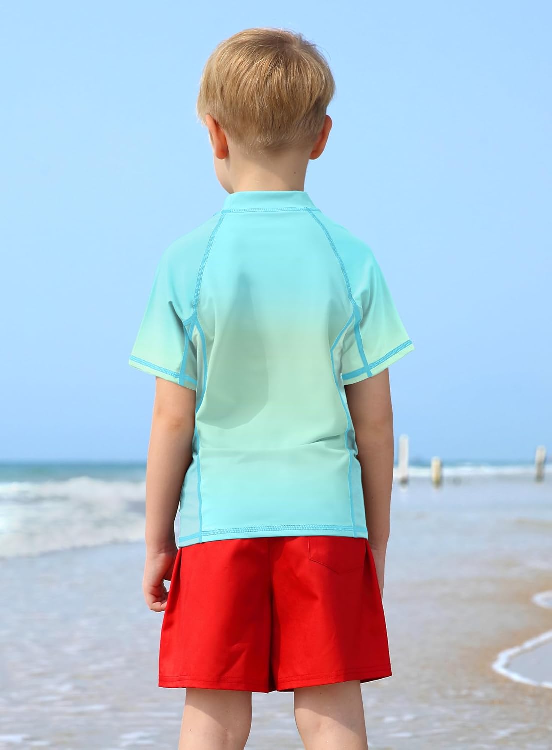 Detalle 2 de BesserBay Jungen Rashguard Shirt UPF 50+ Kurzarm – UV-Schutz und schnelltrocknendes Schwimmshirt