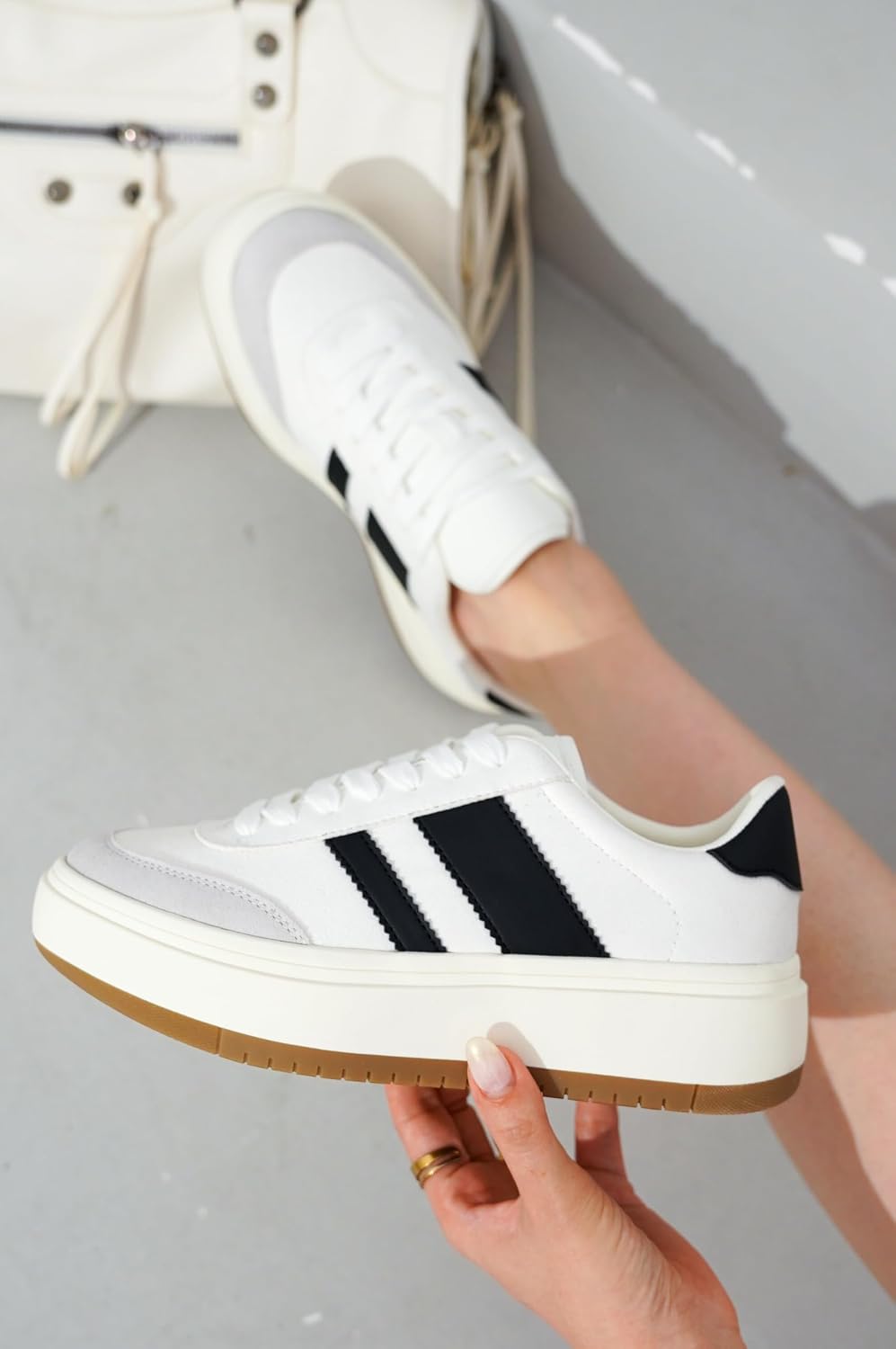Detalle 2 de Project Cloud Platform Sneakers for Women (Nita) — Lightweight Memory Foam Insole