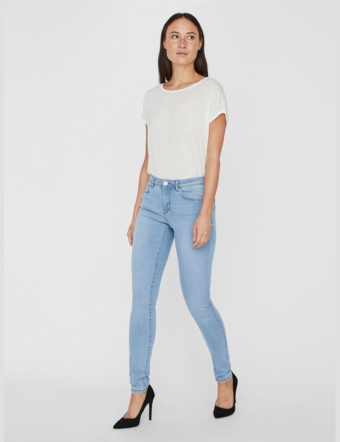 Detalle 2 de VERO MODA VMTANYA Skinny Jeans Regular