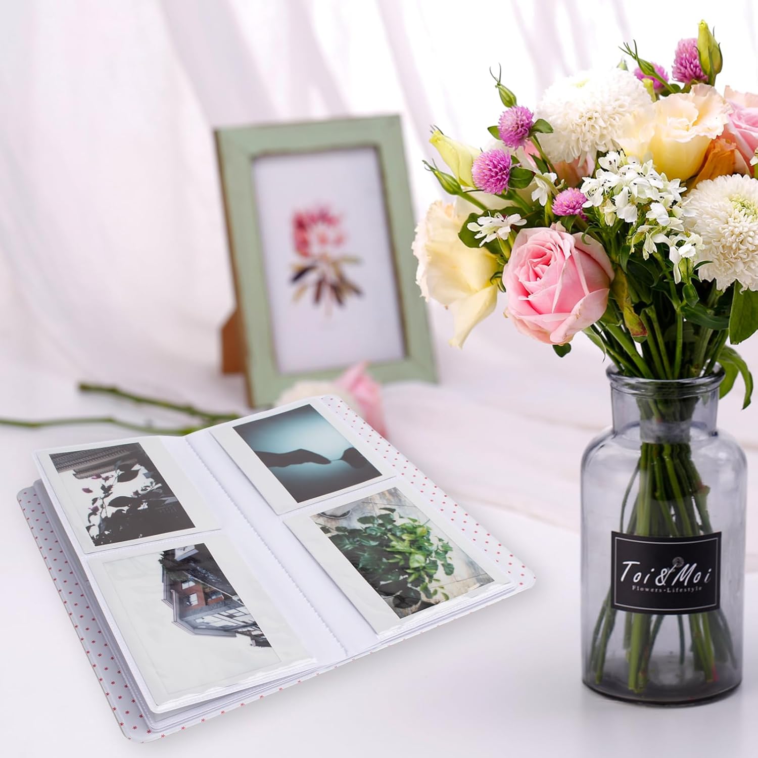Detalle de Instax Wide photo album 64 pockets