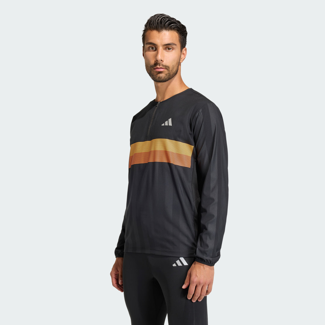 Detalle de Sudadera de running Adidas adi365 Seasonal de cuello redondo (negra)