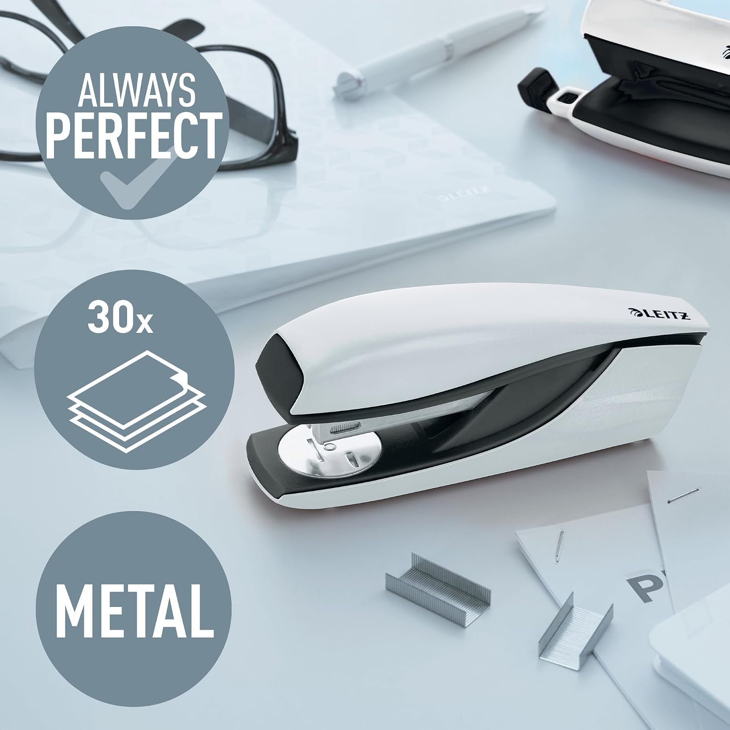 Thumbnail 1 de Leitz WOW Stapler 30 Sheet Capacity — Pearl White, Ergonomic Metal Body (55021001)
