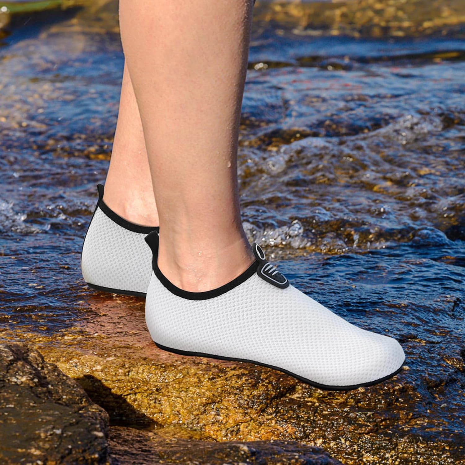 Detalle de Gitzing Water Shoes for Women & Men – Quick-Dry Beach Aquasocks