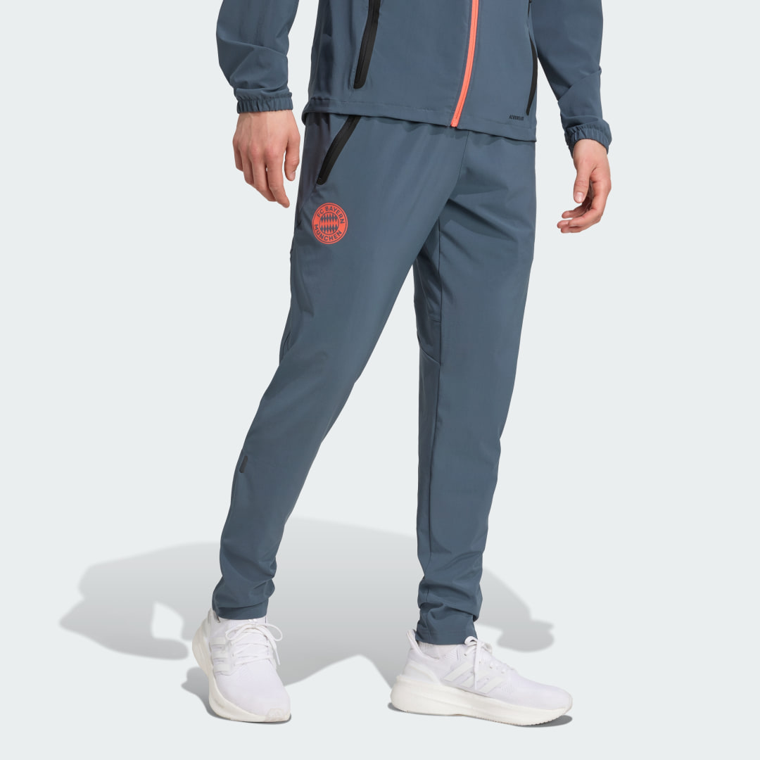 Detalle de Pantalón FC Bayern Tiro 25 Competition Vis Tech Travel de Adidas