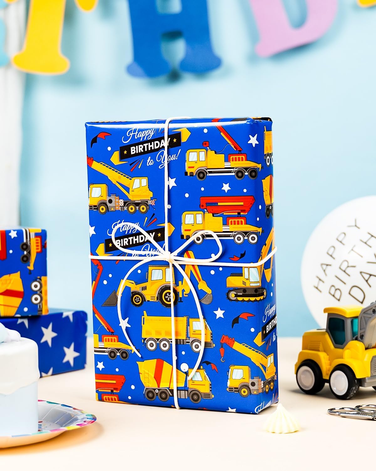 Thumbnail 6 de Wikadlik Geburtstags-Geschenkpapierrolle mit Traktor-LKW-Design, 43 cm x 10 m (tiefblau, silberner Stern)