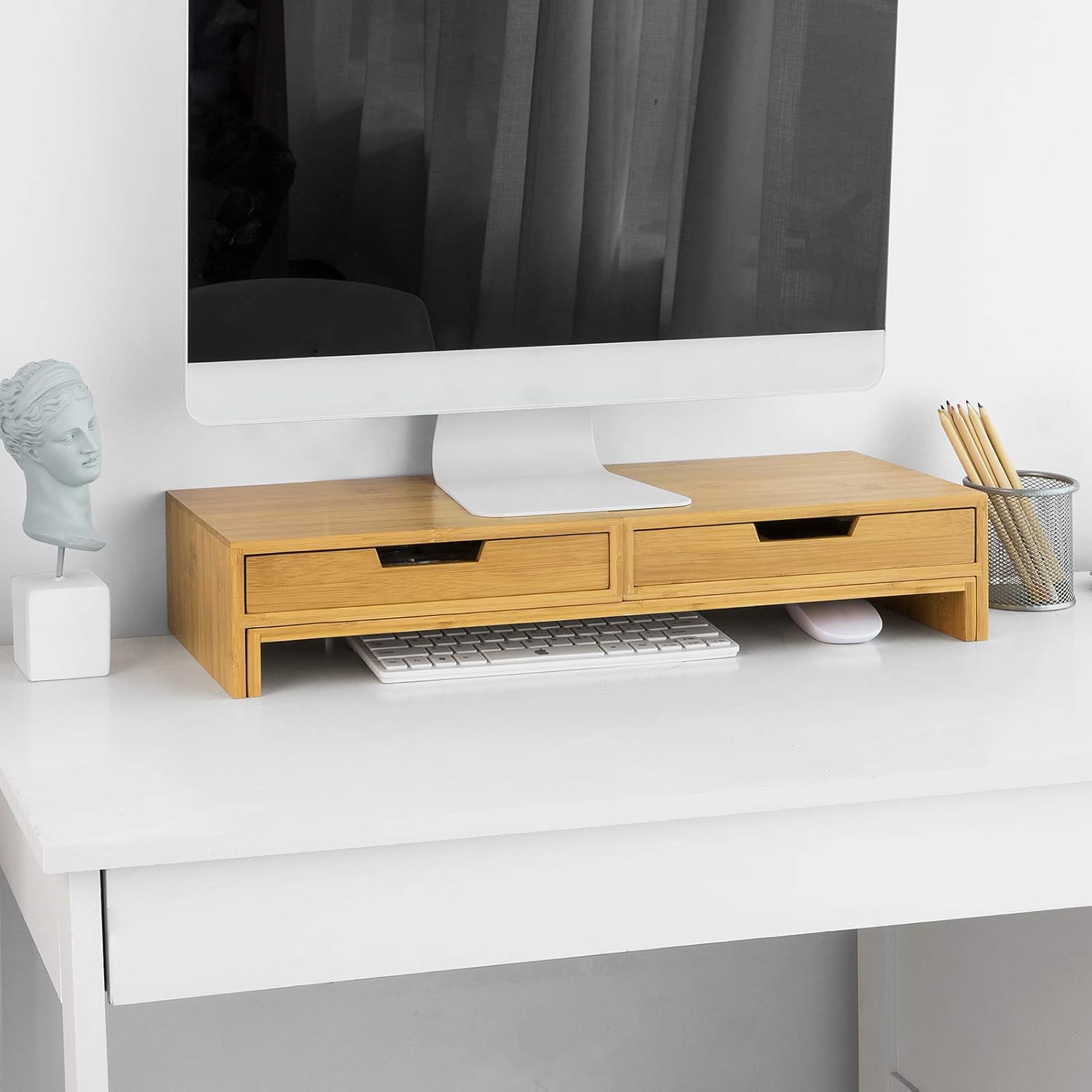 Thumbnail 4 de SoBuy supporto monitor da scrivania BBF04-N in legno massello di bambù per 2 monitor con angoli girevoli e 2 cassetti