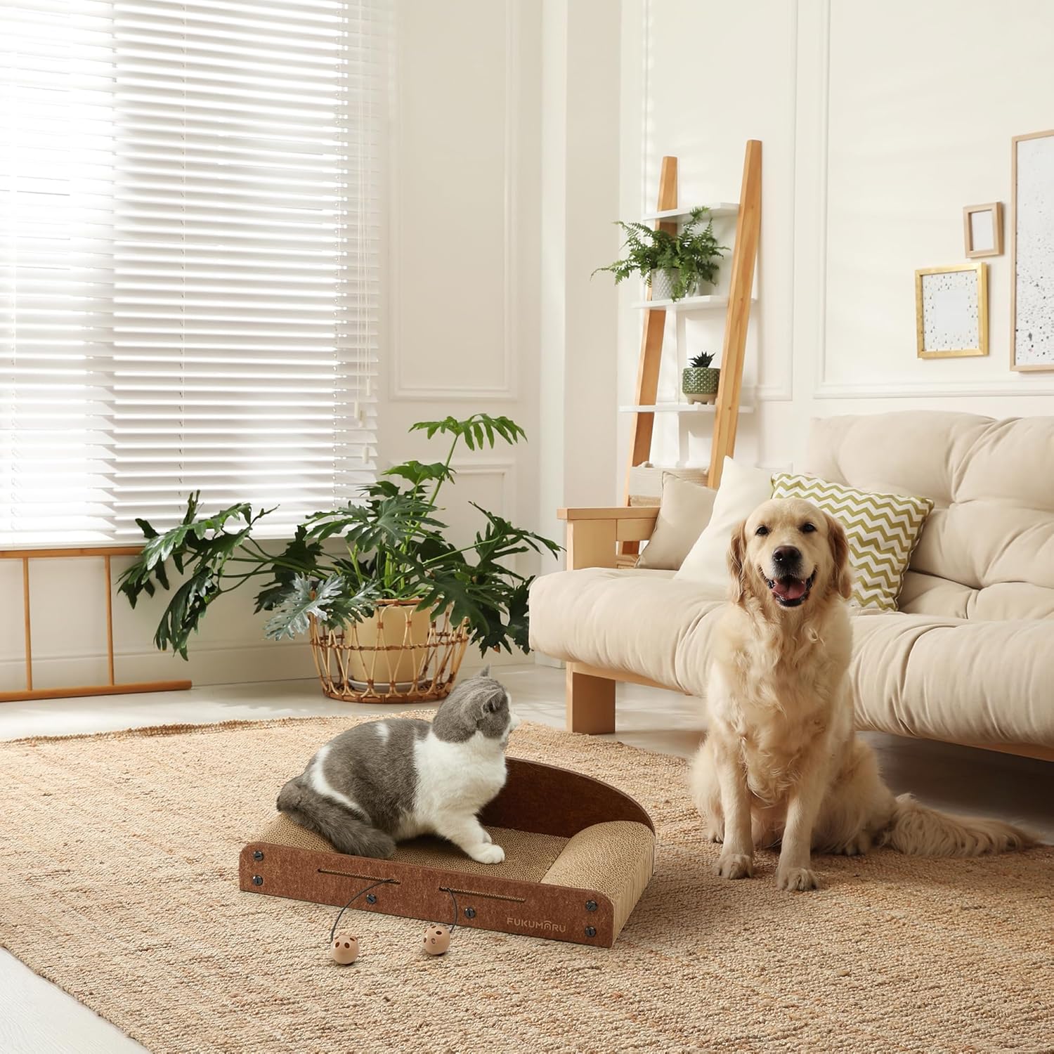 Thumbnail 5 de FUKUMARU Grattoir pour Chat en carton (53,3 cm) avec boule de cloche