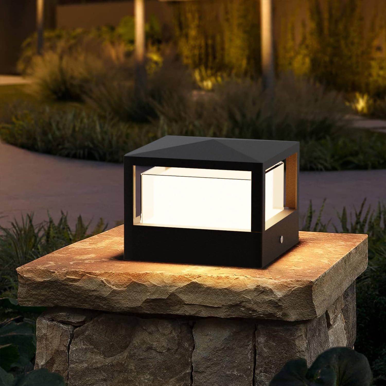 Detalle de FREEUP FR106 buitenlamp in aluminium met warmwit licht en IP65