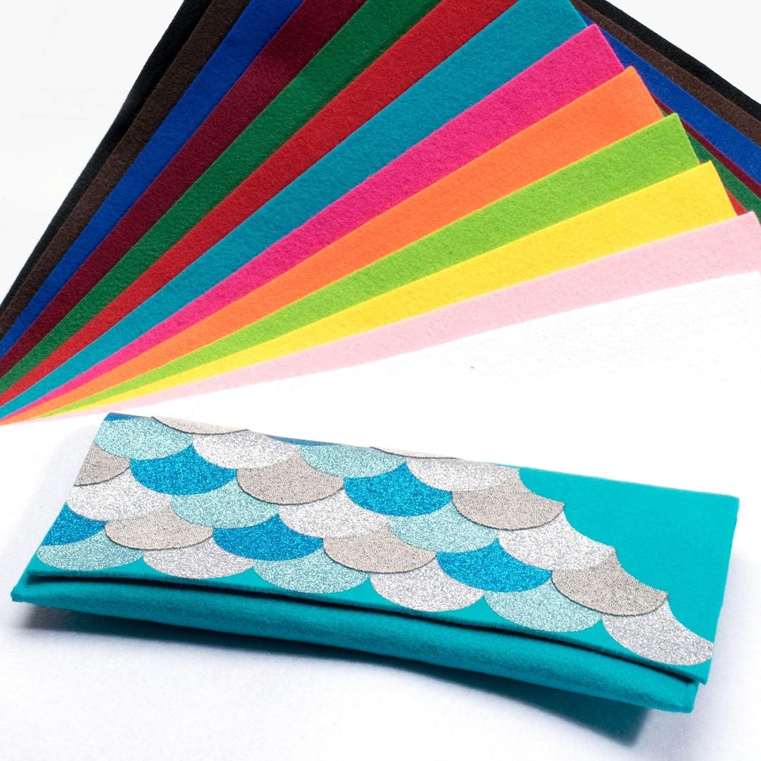 Detalle 2 de Fogli di Feltro Vaessen Creative A4 Multicolore – 30 Fogli 21×31 cm