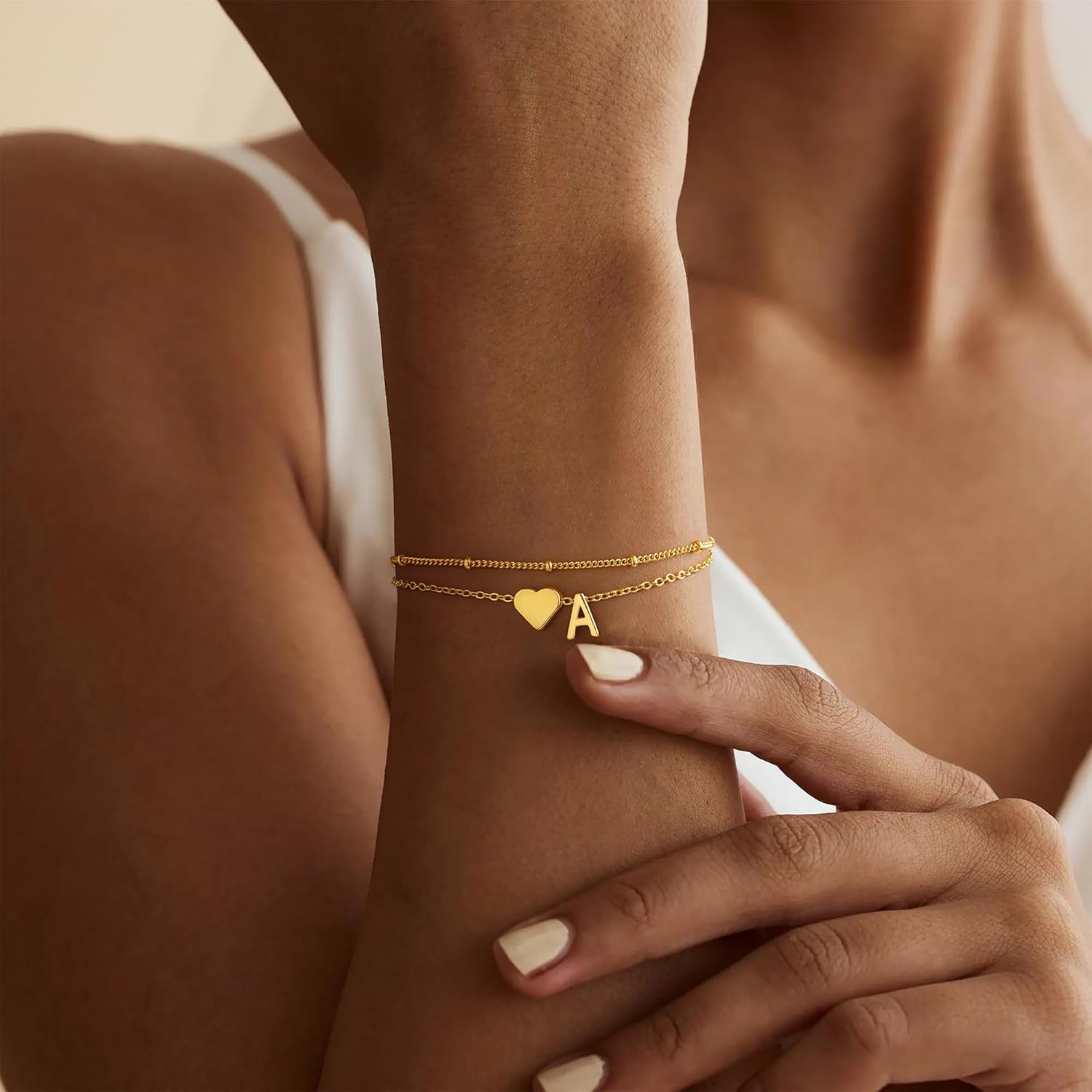 Thumbnail 3 de TINGN Muttertagsgeschenk: personalisiertes Herz-Buchstabenarmband für Damen (14K vergoldet, nickelfrei)
