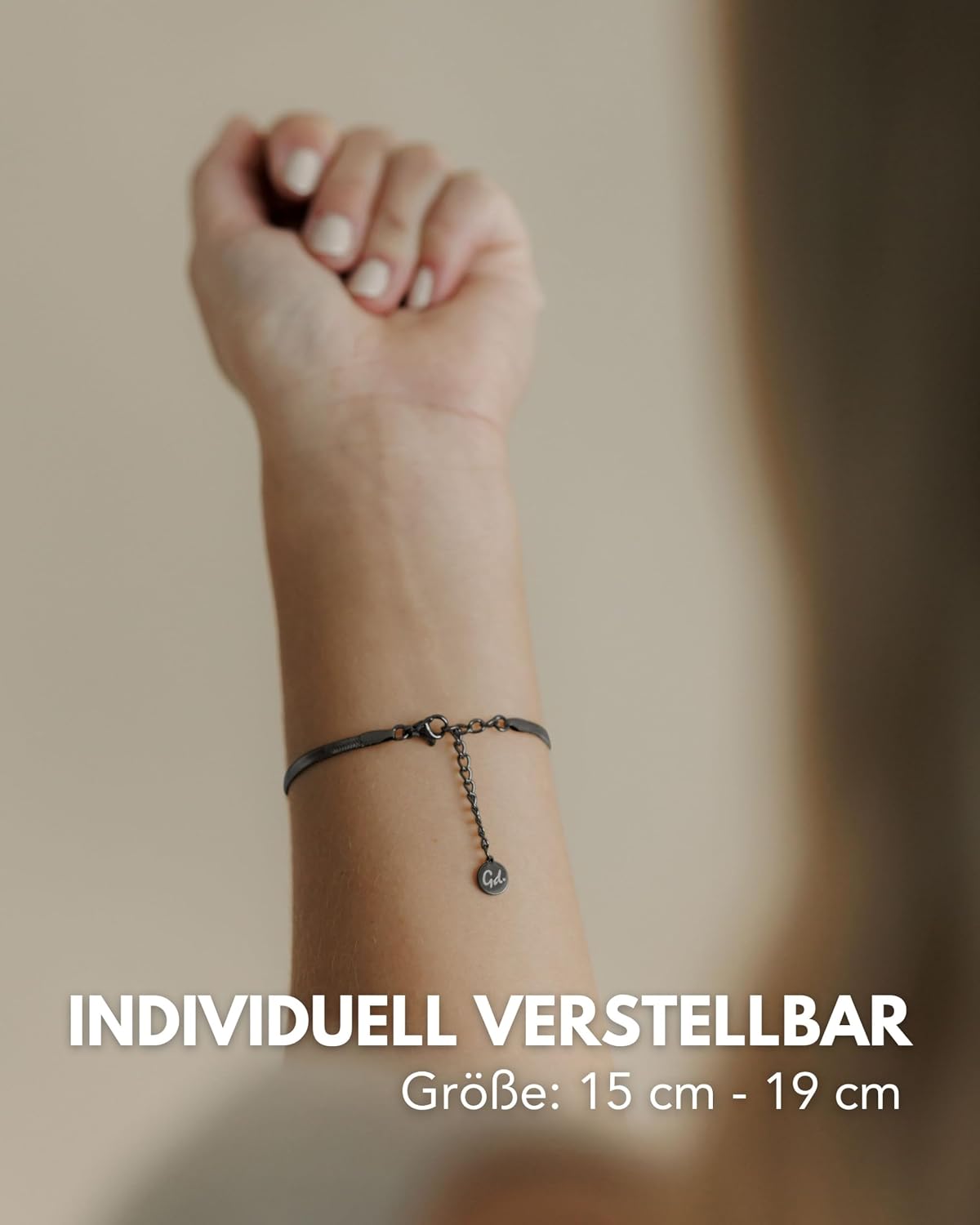 Detalle de GD GOOD.designs Schlangenarmband für Damen – flacher Armreif aus Edelstahl (wasserfest, verstellbar von 15–19 cm)