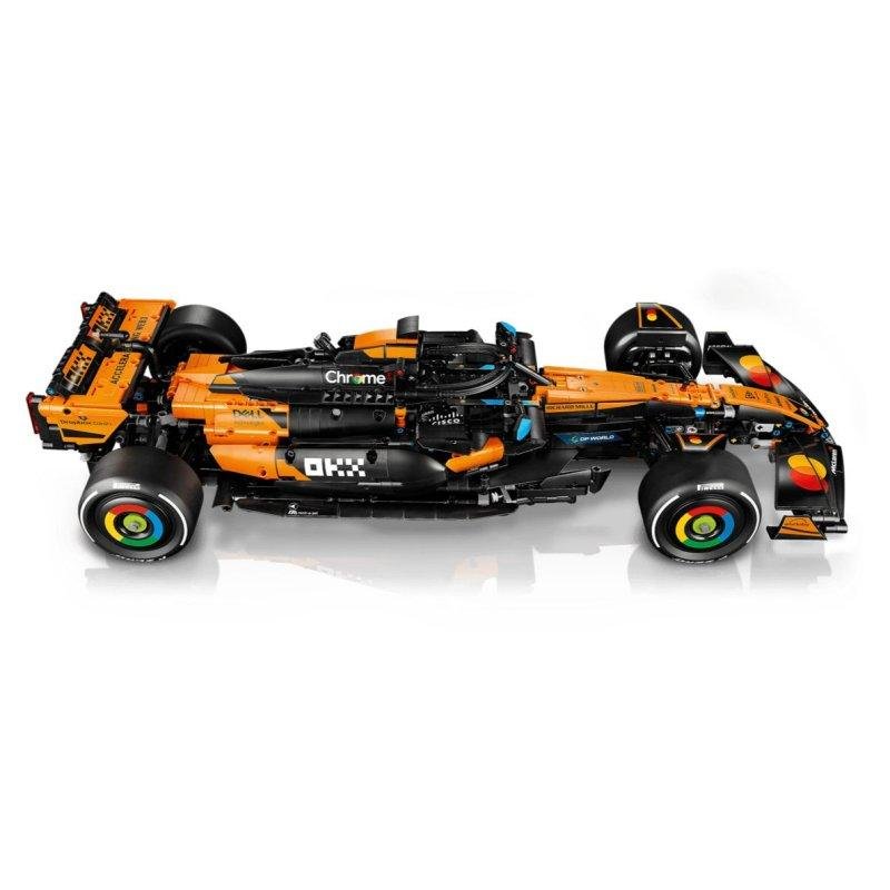Detalle de LEGO Technic McLaren MCL39 F1 42228 - 1:8, 1675 piezas