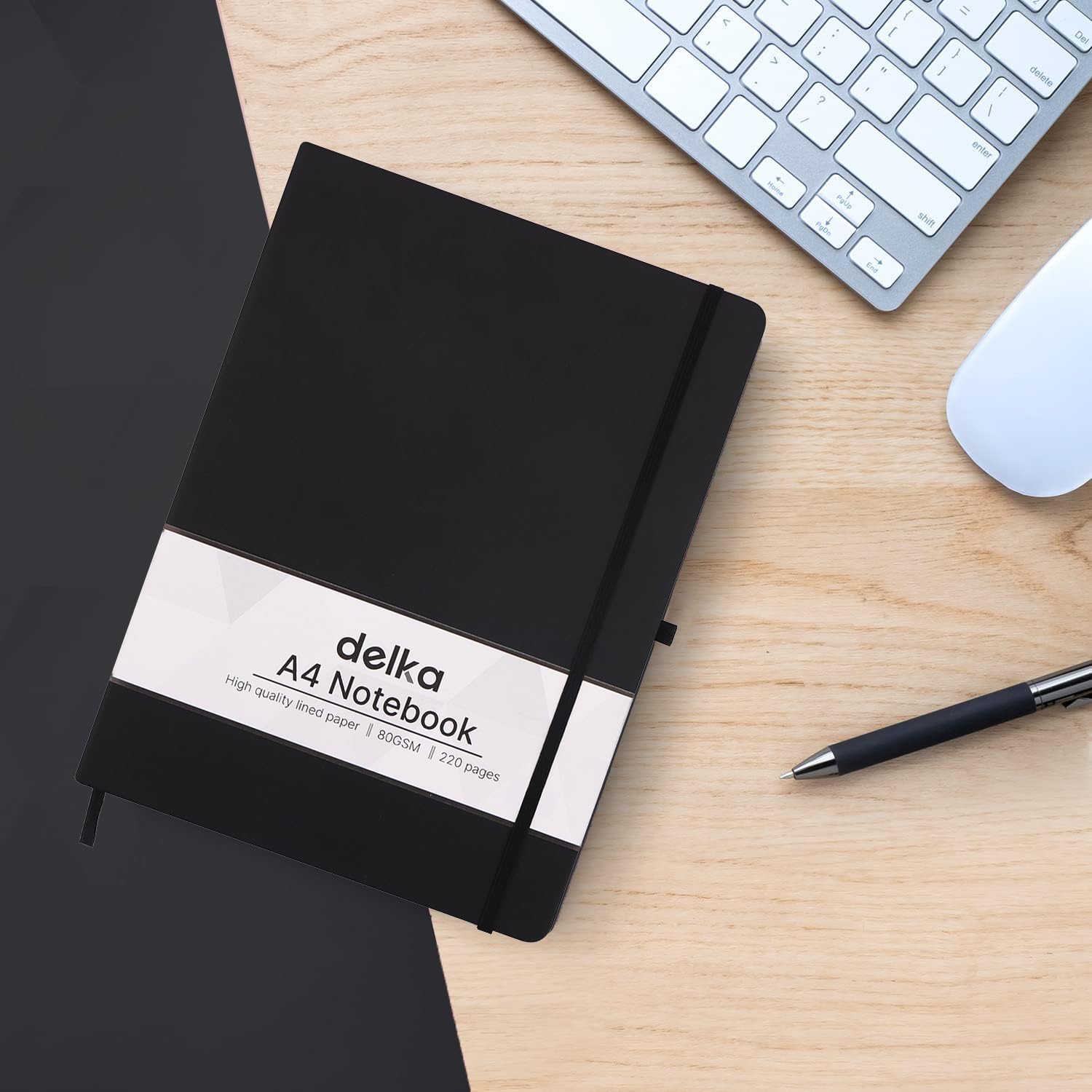 Detalle de delka A4 Notebook: Vegan Leather-Feel Notebook for Everyday Writing