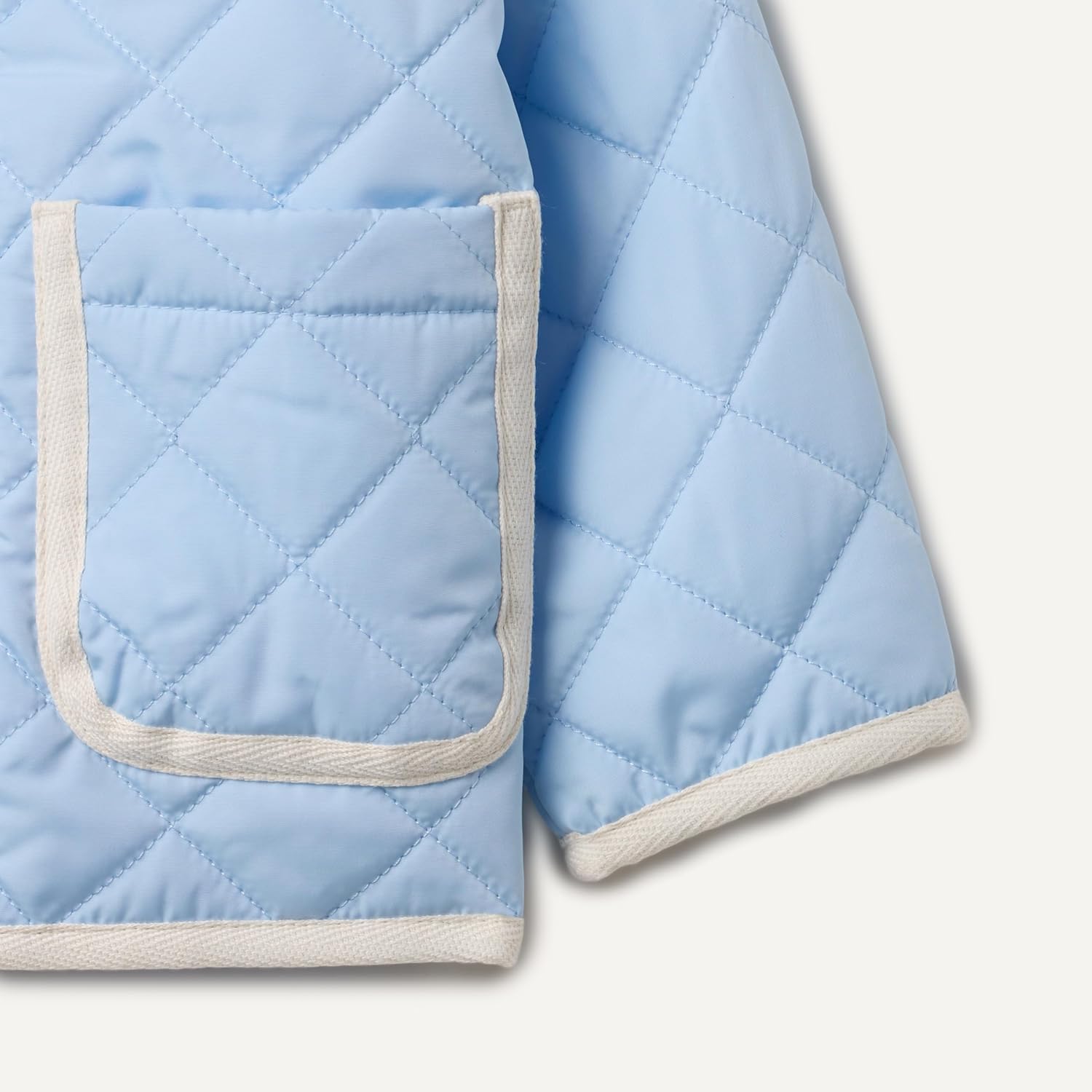 Thumbnail 2 de Amazon Essentials Unisex Bambini e Ragazzi Field Jacket di Peso Medio con Volant – Isolezioni calde e stile discreto per bambini