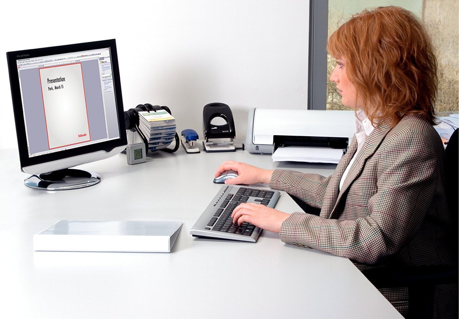 Thumbnail 1 de Esselte 49706 Classeur A4 580 feuilles 📁