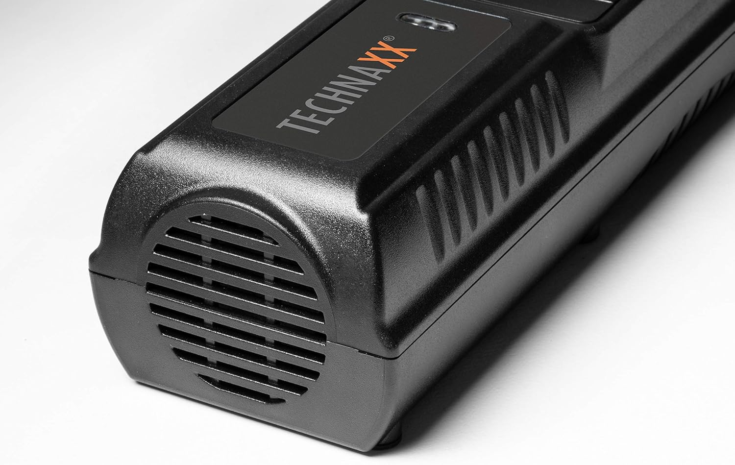 Thumbnail 6 de Technaxx TE21 Wechselrichter 200W – 12V-DC auf 230V-AC Spannungswandler für unterwegs