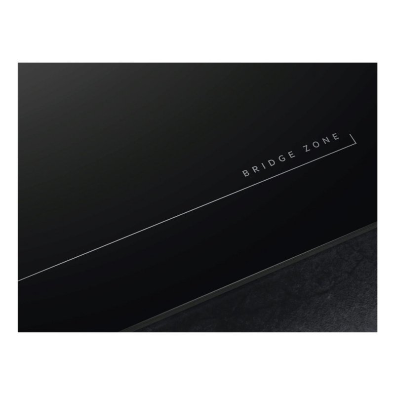 Detalle 2 de Placa de inducción AEG TO84IU0FFB 80 cm: 4 zonas, Puente y Zona Triple XL para verter potencia y versatilidad en la cocina