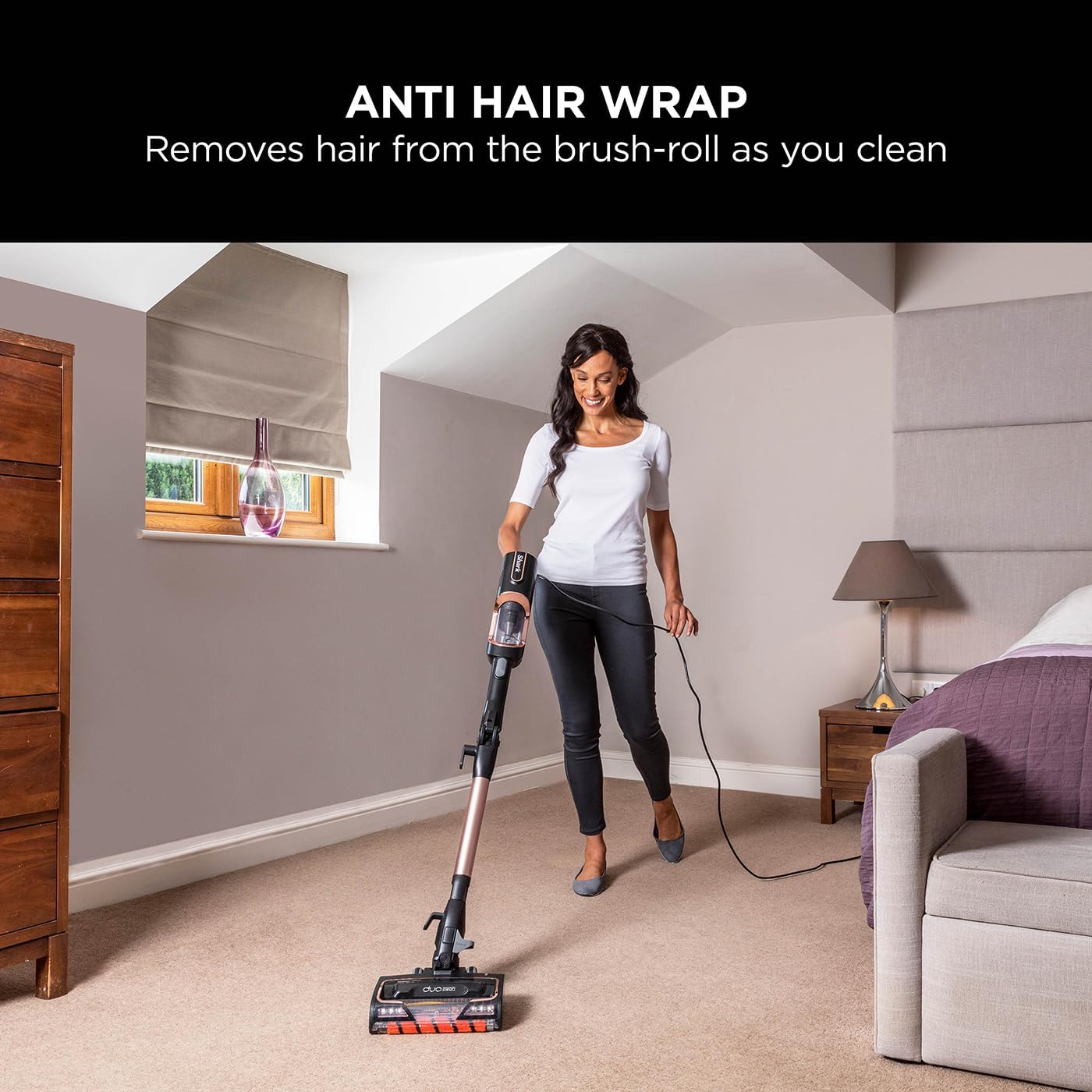 Detalle 2 de Shark HZ500UKT Corded Stick Vacuum 2.6L