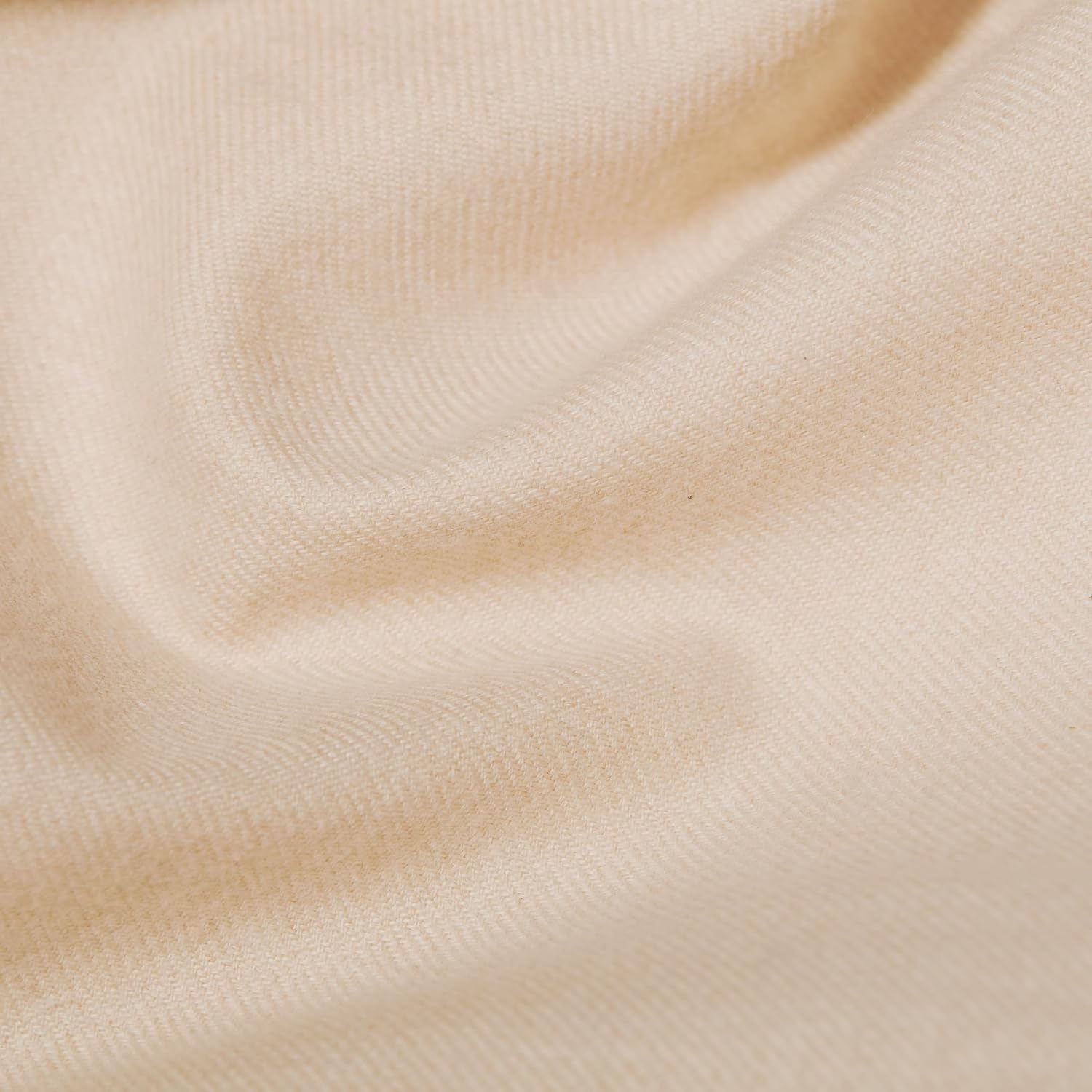Detalle 1 de Mammut Camicetta Tamaro Undyed: stile discreto e comfort duraturo