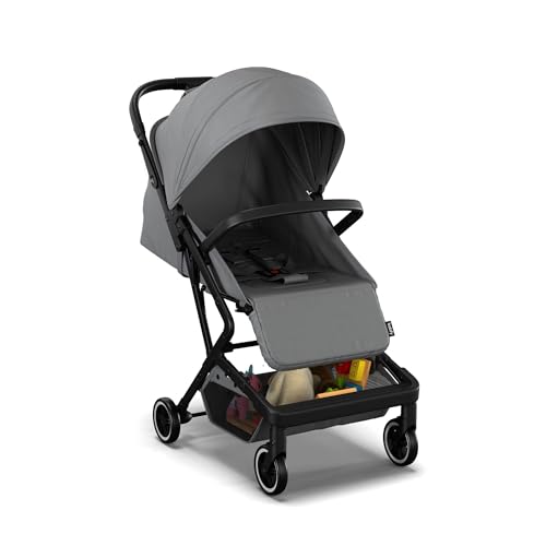 Detalle de Babify Urban Ease Carrito bebé 22 kg, plegado una mano