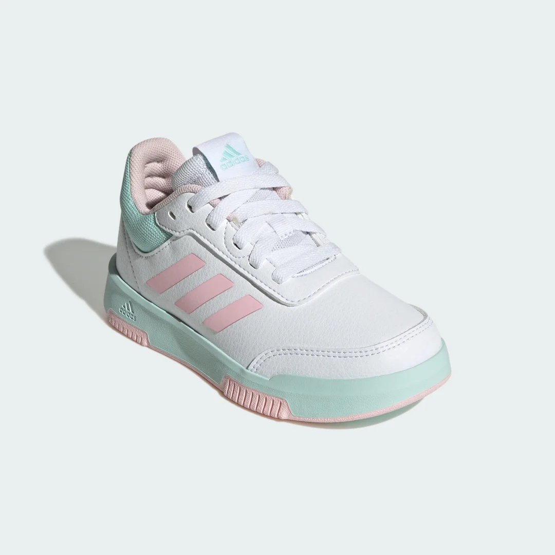 Detalle de Adidas Tensaur Sport Training Lace: zapatilla neutra para entrenamiento diario