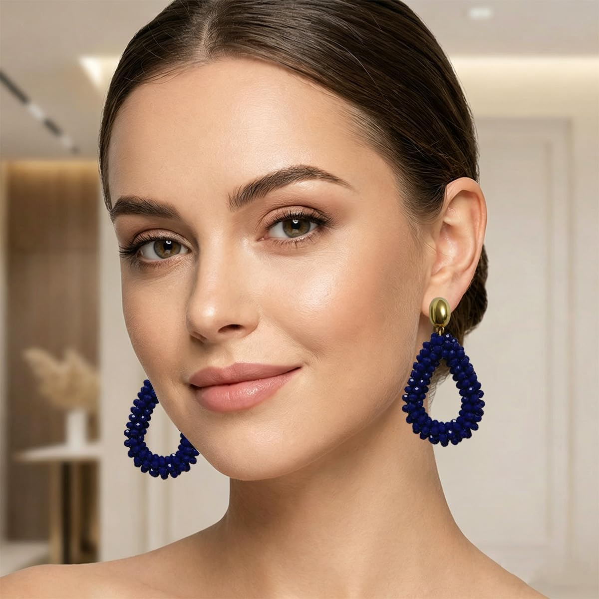 Detalle de Bohemian Ohrringe mit tropfenförmigem Kristallhänge für Damen – handgewebter Crystal-Drop Schmuck, ca. 14 g pro Paar