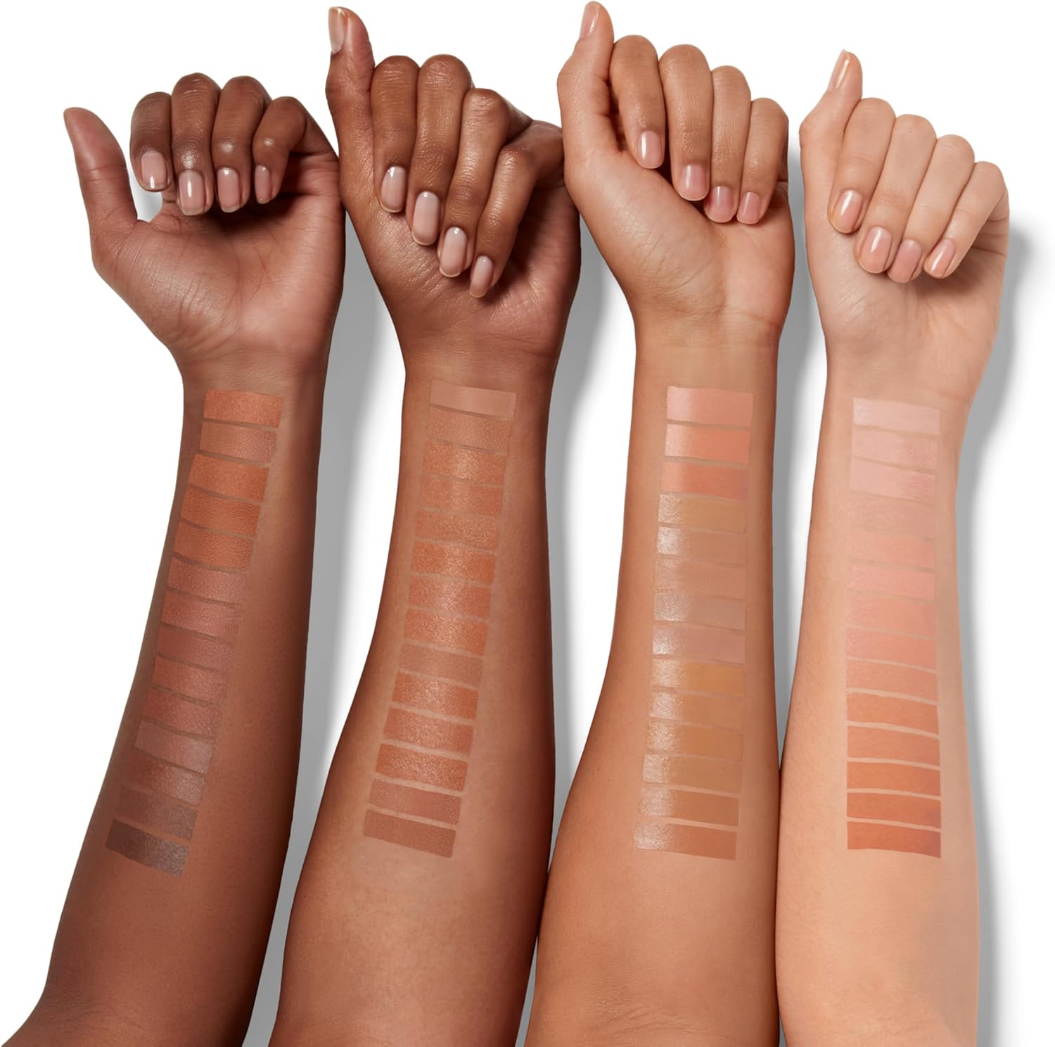 Thumbnail 2 de Clinique Even Better Makeup Foundation – Medium Coverage with SPF 15 (Broad Spectrum)