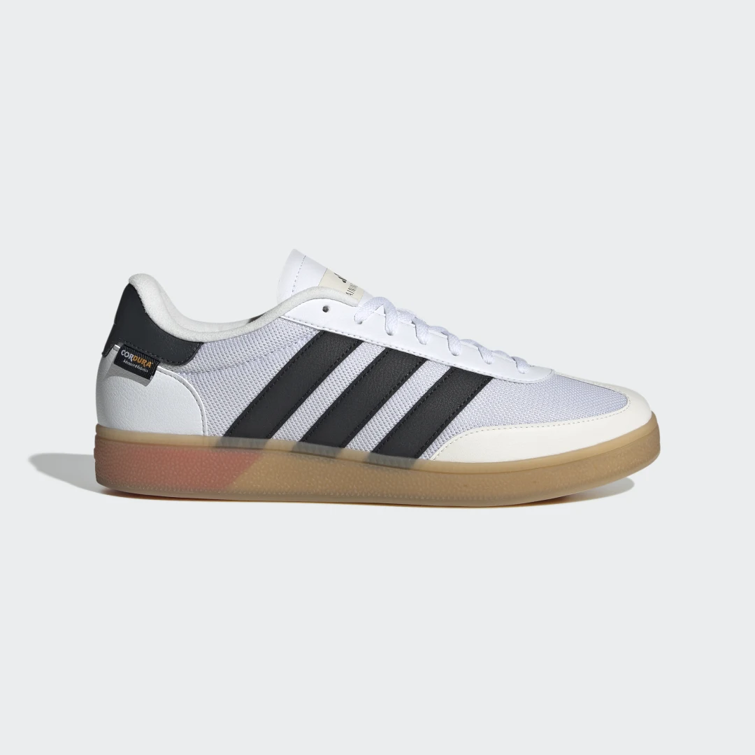 Detalle de Zapatilla de entrenamiento Spezial de Adidas – blanco