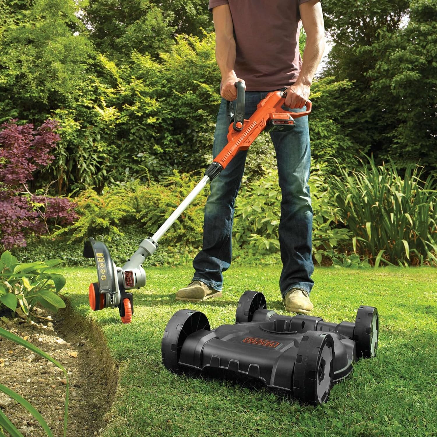 Detalle de BLACK+DECKER Akku-Rasentrimmer 18V POWERCONNECT 3-in-1 STC1820CM-QW