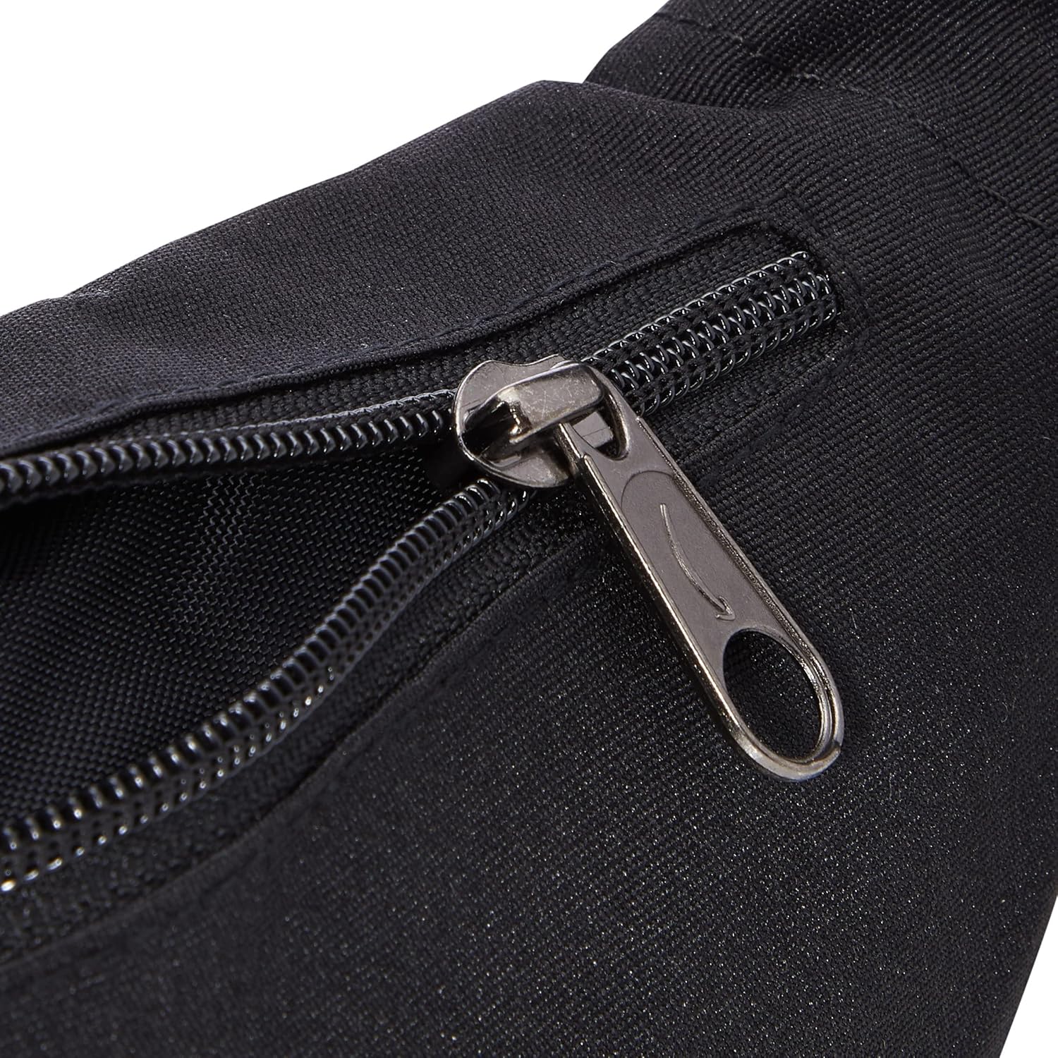 Detalle de Amazon Basics Sac banane noir 2 L – Taille unique