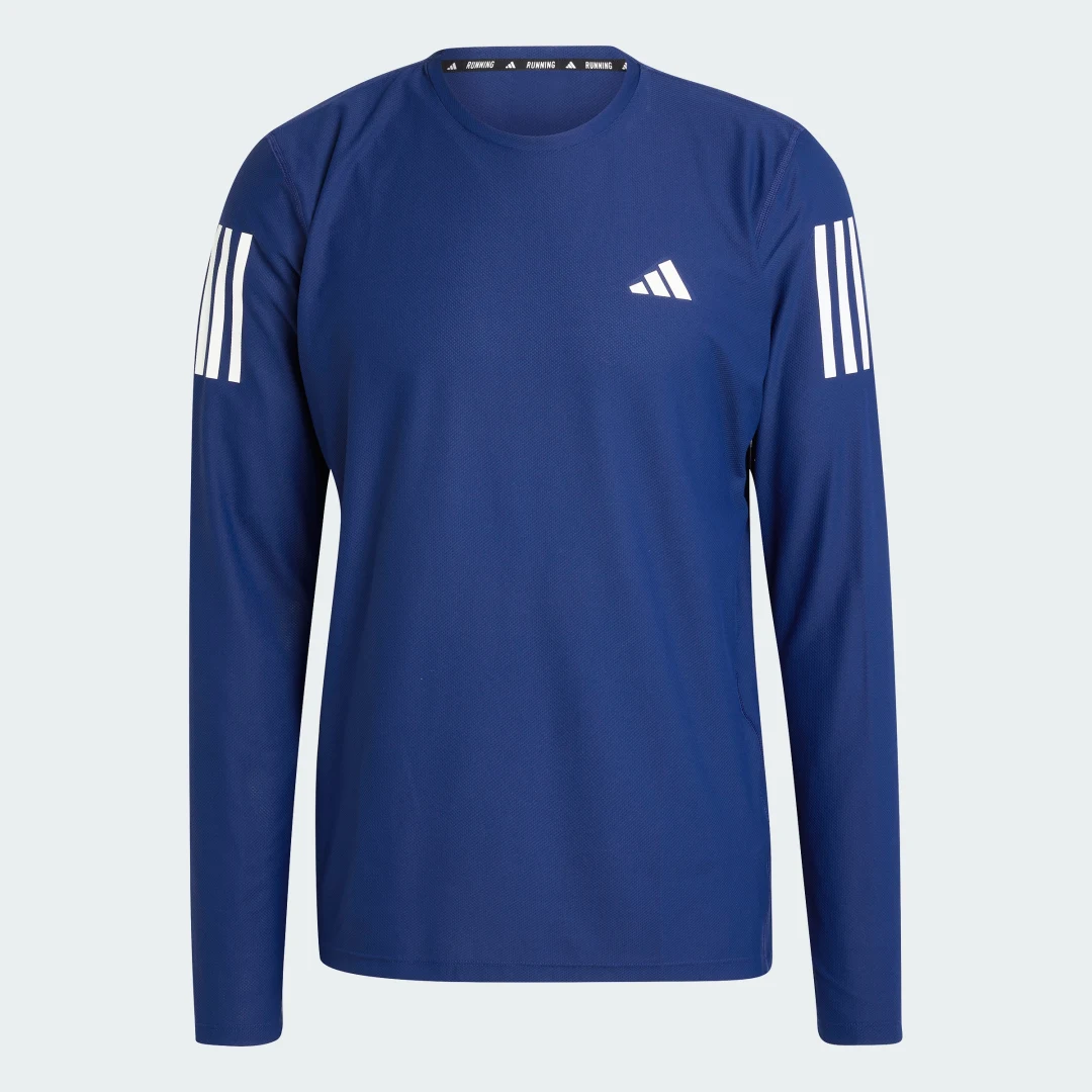 Detalle de Camiseta manga larga Own the Run de Adidas: azul, para entrenar y moverte con libertad