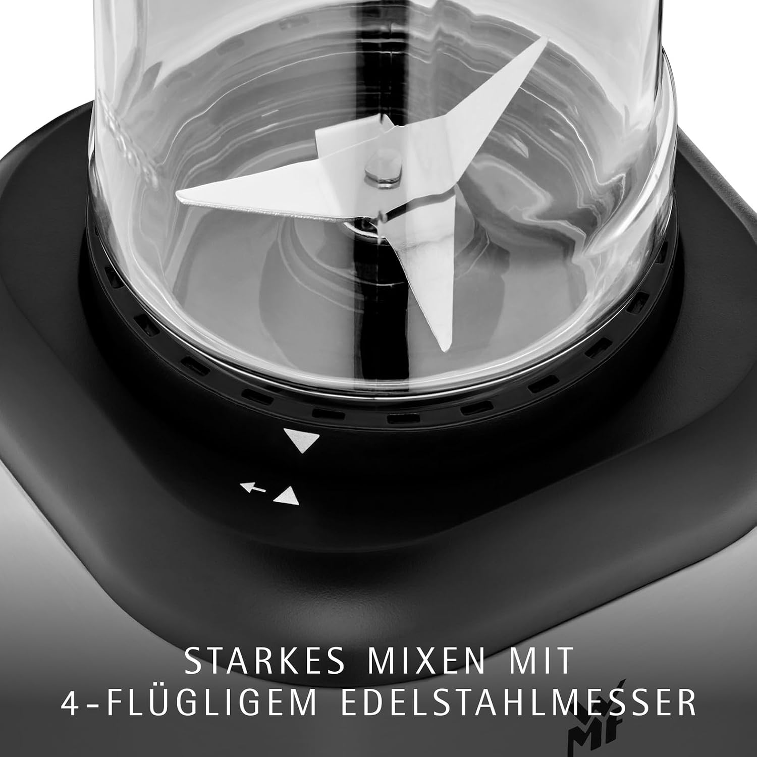 Detalle 2 de WMF Kult X Mix & Go Mini Smoothie Maker – kompakter 300-Watt Mixer mit To-Go-Behälter