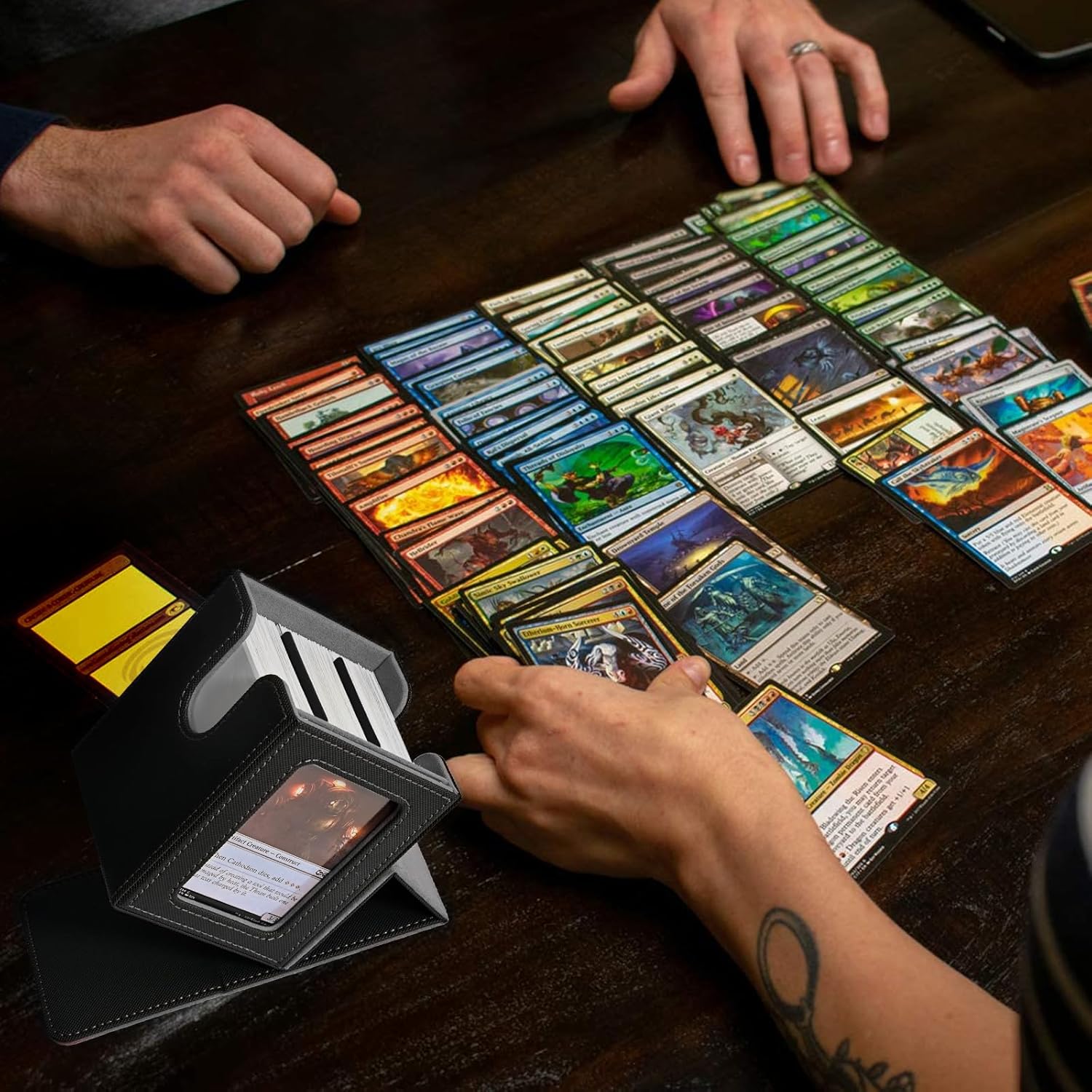 Thumbnail 6 de UAONO Card Deck Box with MTG Commander Display (Black) – 100+ Double-Sleeve Capacity, 2 Dividers, Top Loader Included