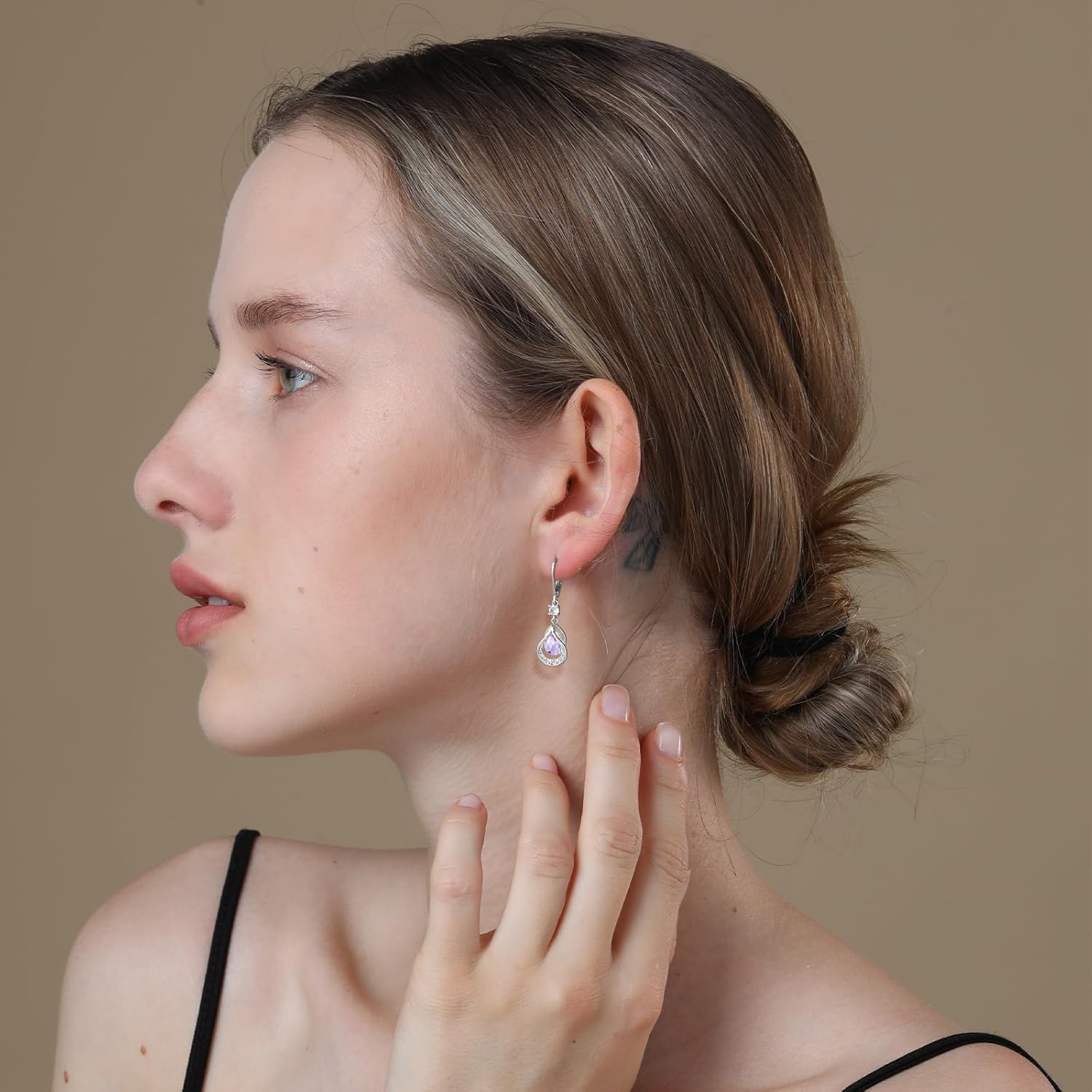 Detalle de Gold Earring Trendy Leverback Birthstone Earrings 14K White Gold Teardrop Dangle – Birthstone June Jewellery