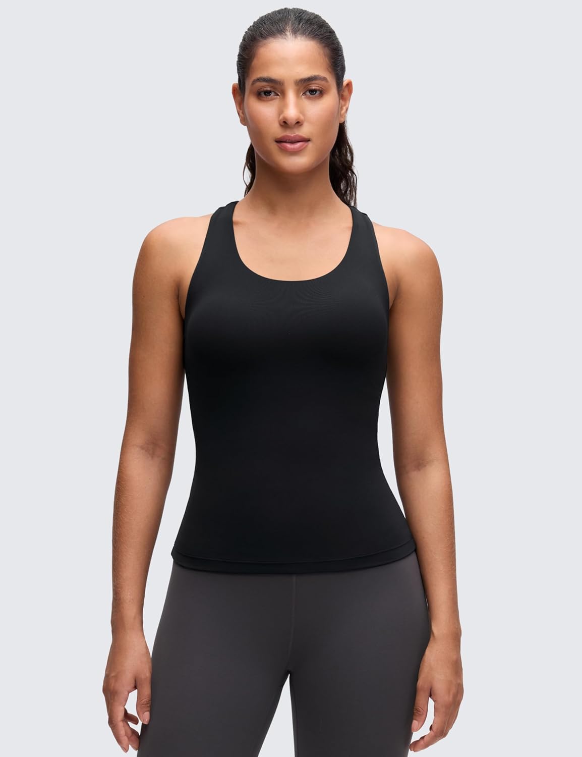 Thumbnail 1 de CRZ YOGA Women's Butterluxe Tank with Built-in Bra Racerback – Longline Crew Neck