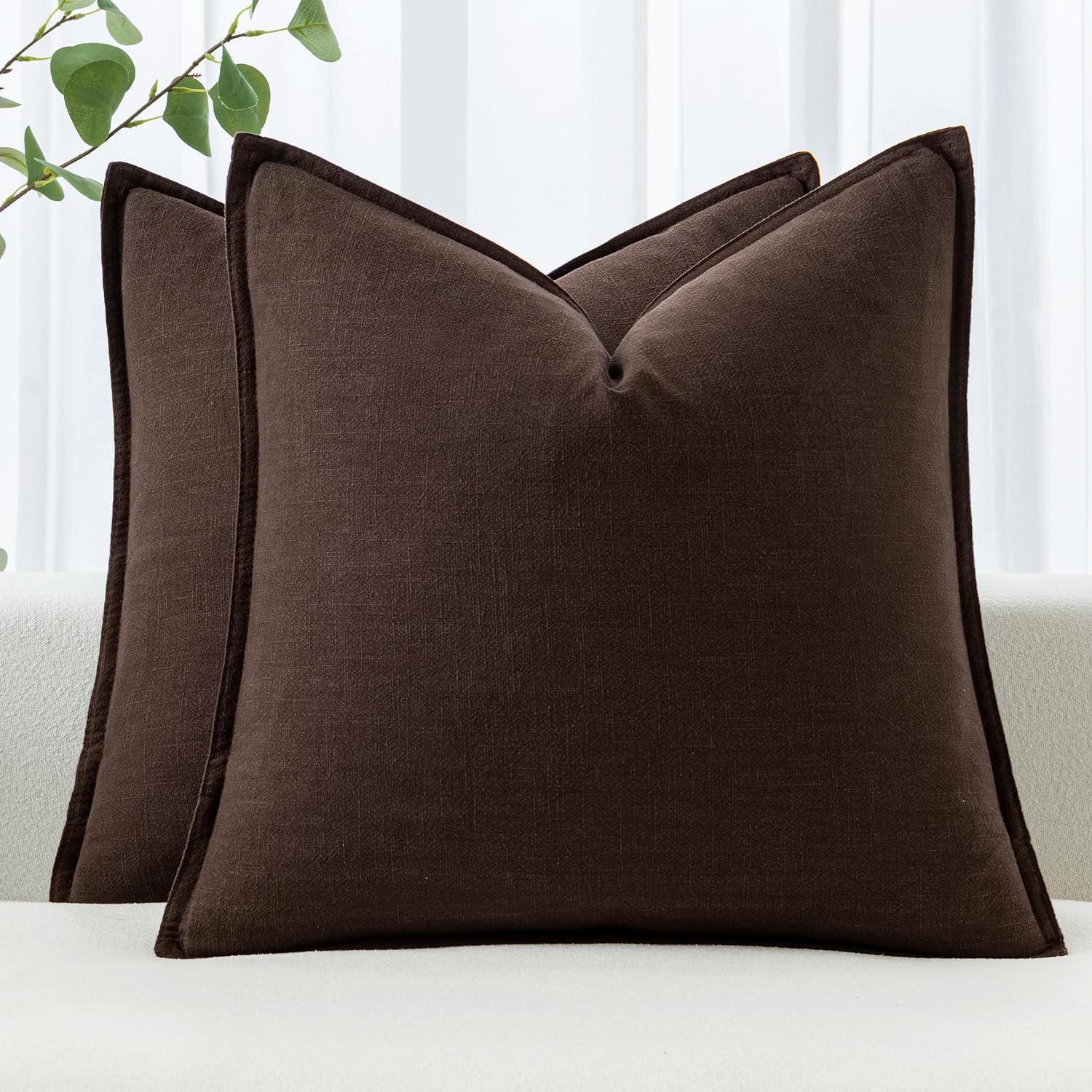 Detalle de MIULEE Linen Throw Pillow Covers, Set of 2, 18 x 18, Dark Brown