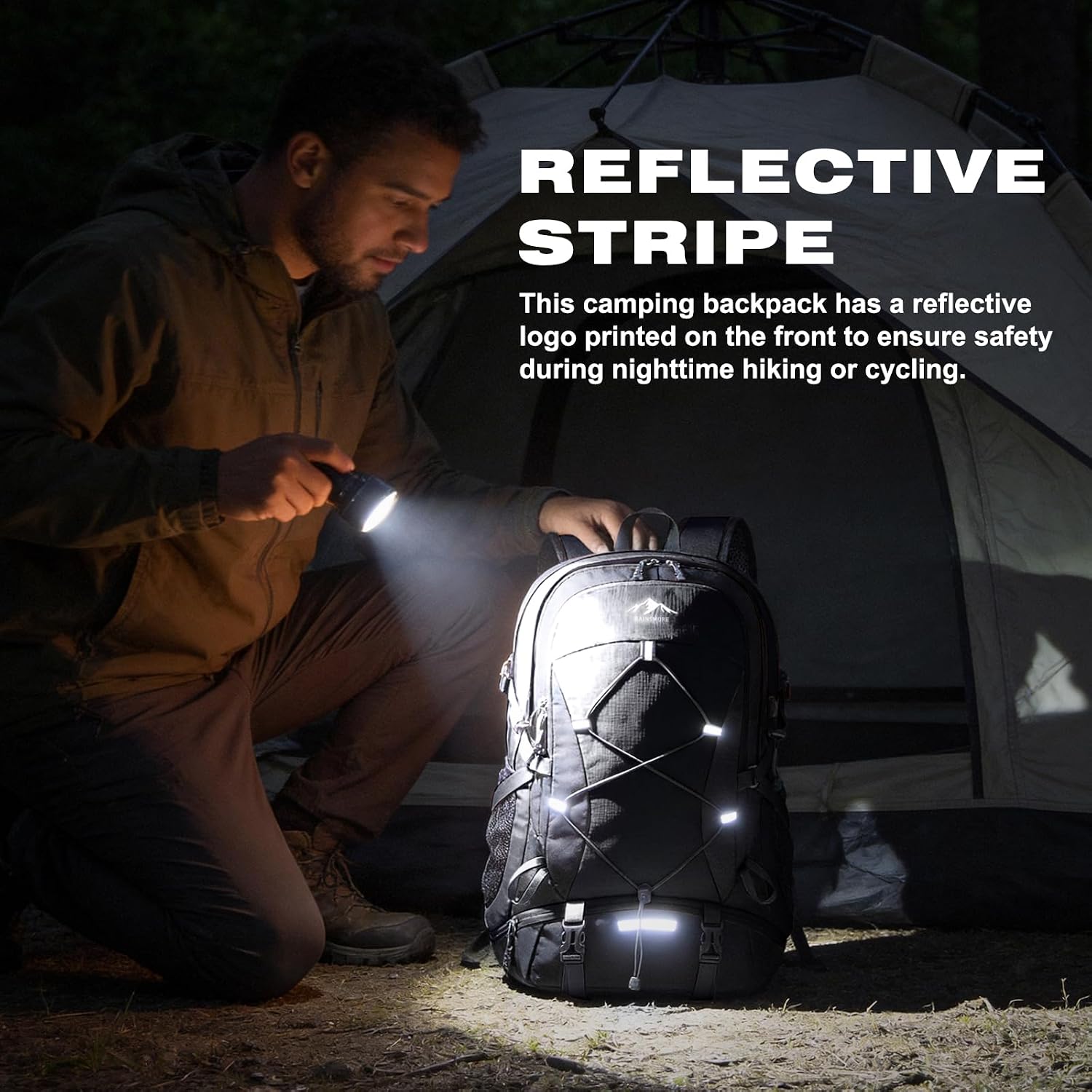 Detalle de RAINSMORE 40L hiking backpack rucksack