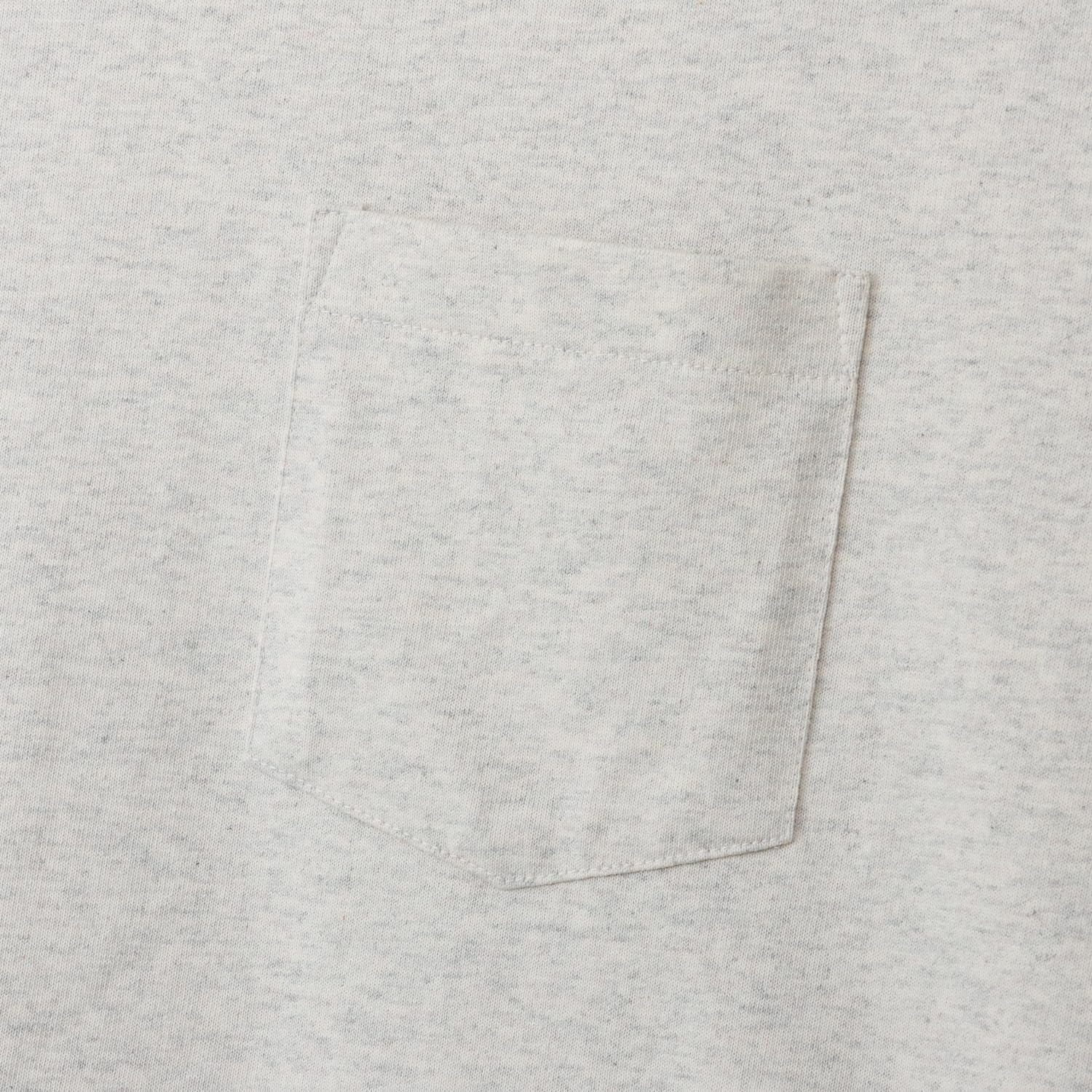 Detalle 2 de Champion C3-W401Z メンズ長袖Tシャツ 綿100%天竺・胸ポケット付き