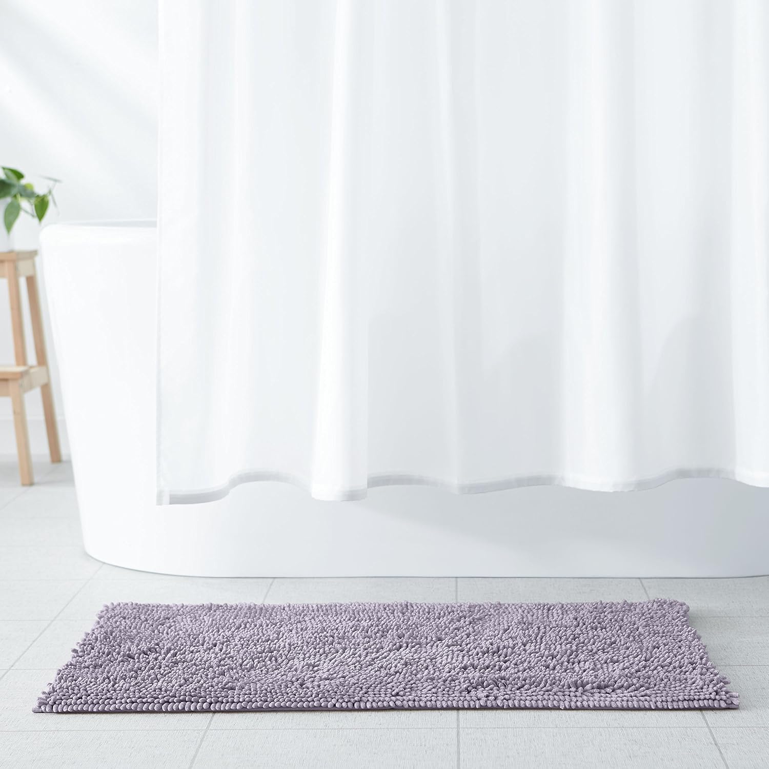 Detalle 2 de Amazon Basics Mikrofaser Badezimmer Matte 53 x 87 cm