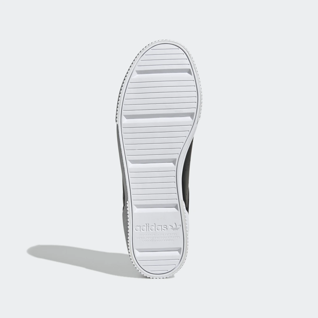 Detalle de Adidas Zapatilla Court Tourino (Negro) – comodidad y estilo para el día a día