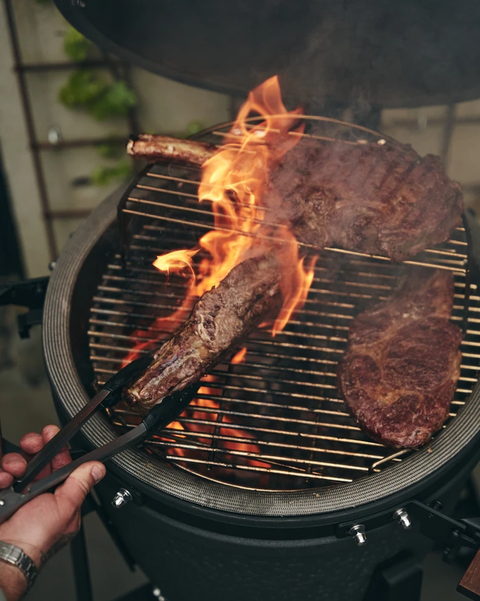 Thumbnail 8 de The Bastard Urban Medium „Complete“ – Advanced Cooking System mit Deflektorstein