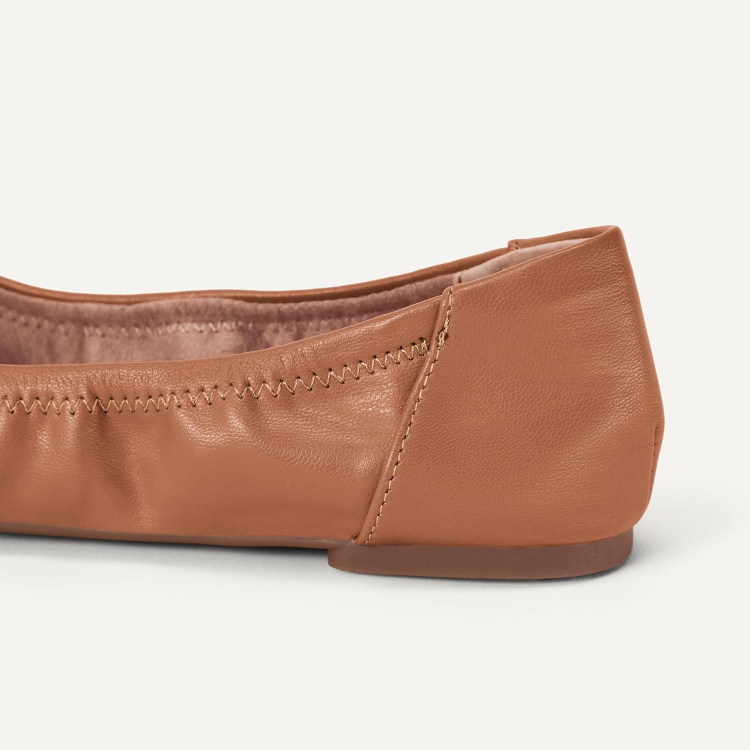 Thumbnail 4 de Amazon Essentials Damen Belice Ballet Flat Ballerinas – gepolsterte Memory-Schaum-Einlage & weiches Obermaterial