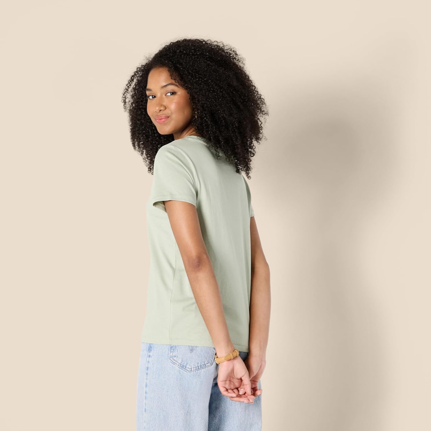 Thumbnail 1 de Amazon Essentials Women's Regular Fit 100% Cotton V-Neck Short Sleeve T-Shirt
