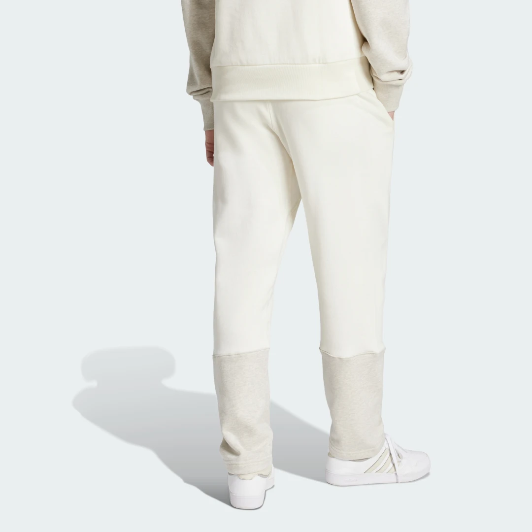 Detalle de Adidas ALL SZN French Terry Colorblock Pants – Blanco