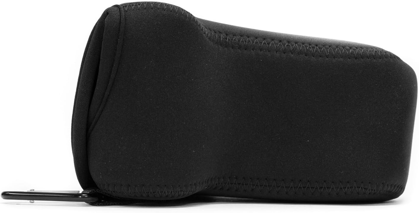 Detalle 2 de MegaGear MG579 – czarne neoprenowe etui na aparat Fujifilm X-T30, X-T20 i X-T10