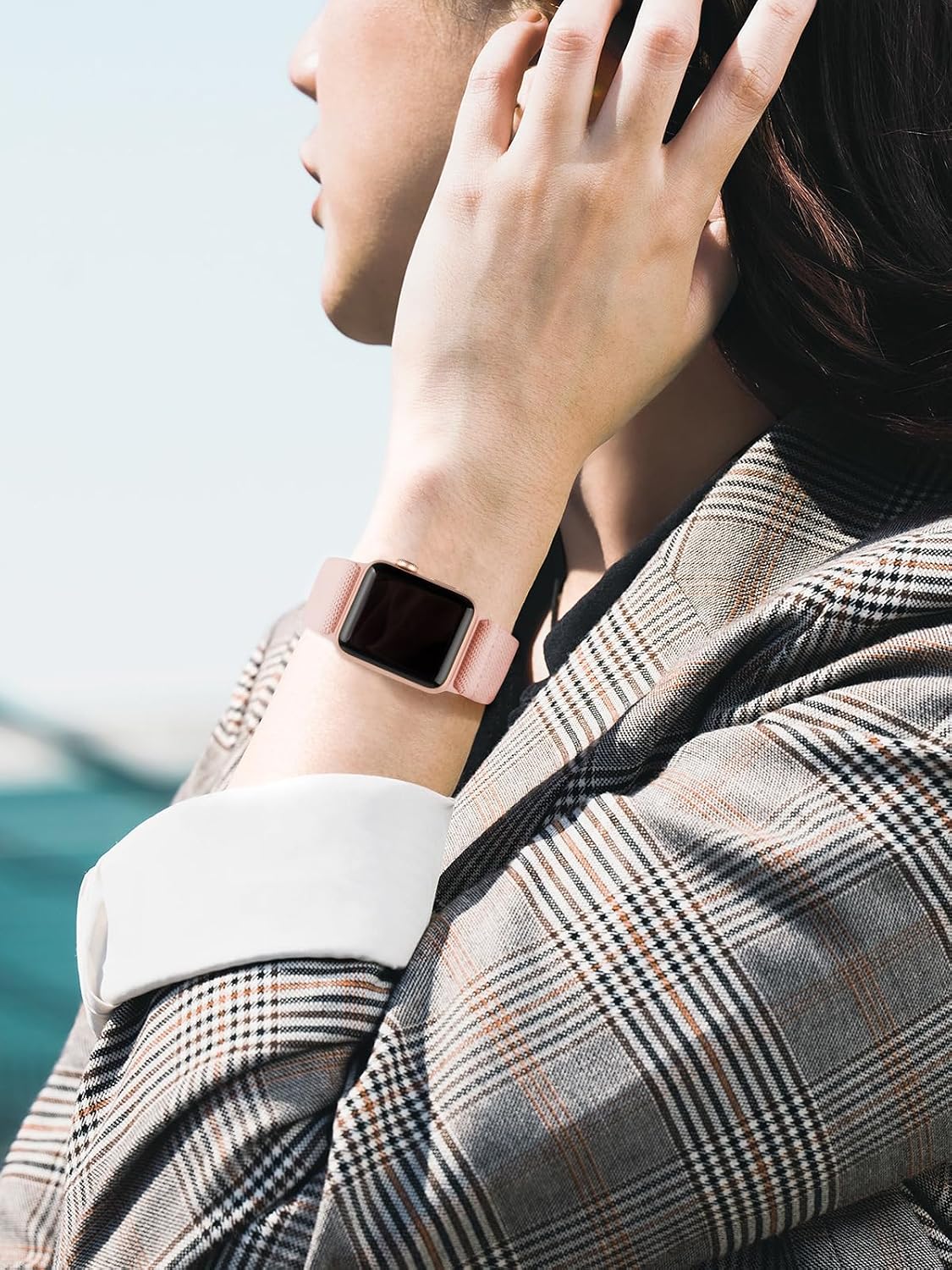 Detalle 2 de MITERV Apple Watch Band in Stretchy Nylon