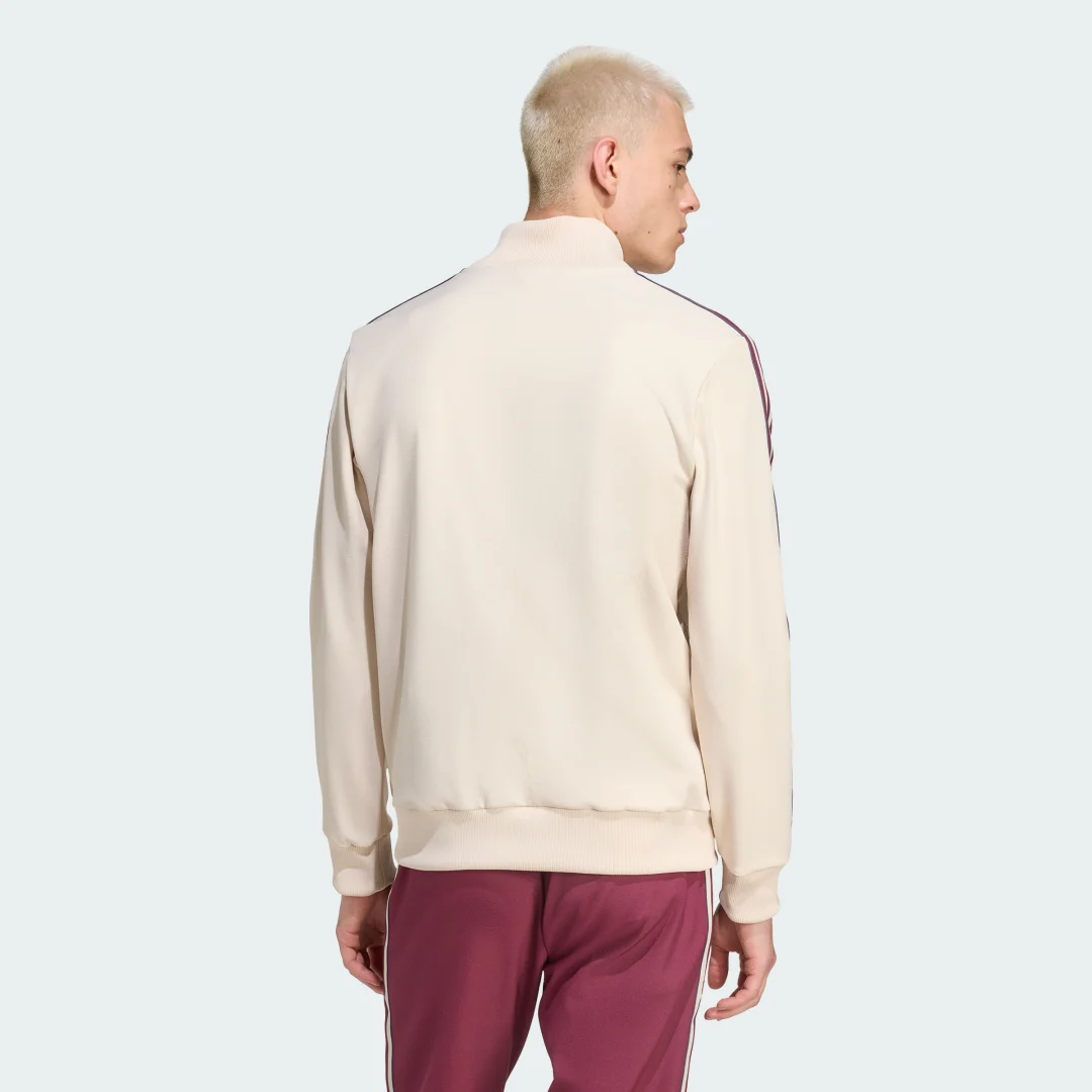 Detalle 2 de Chaqueta deportiva Ajax Terrace Icons de Adidas — color Beige