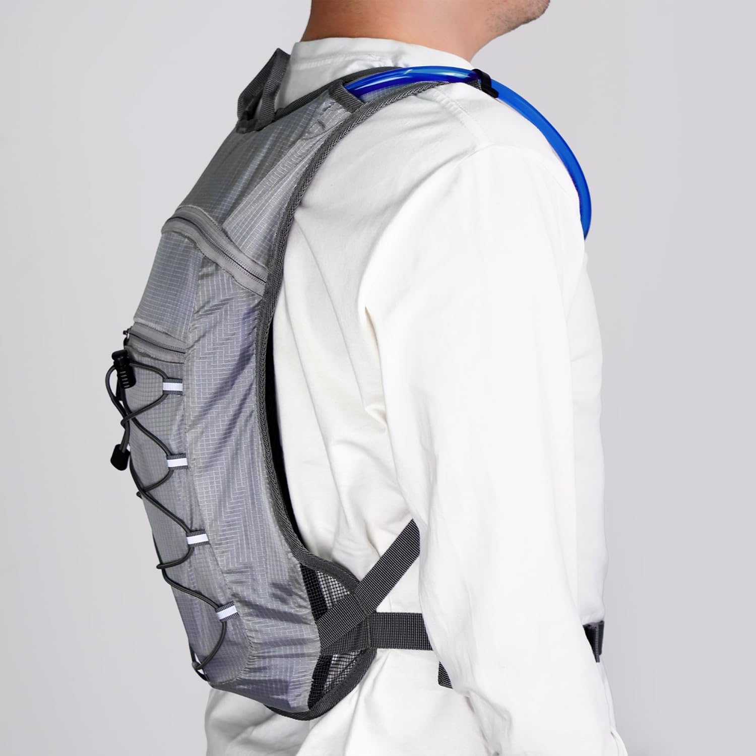 Thumbnail 6 de Unigear 2L Hydration Pack Backpack with Nylon Build and Adjustable Straps