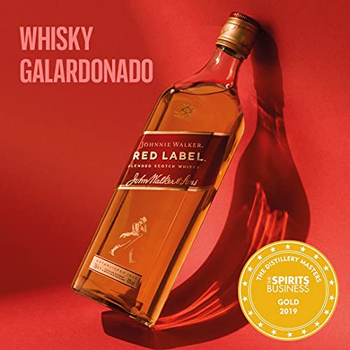 Detalle de Johnnie Walker Red Label 700 ml: whisky escocés blended para mezclar o disfrutar solo